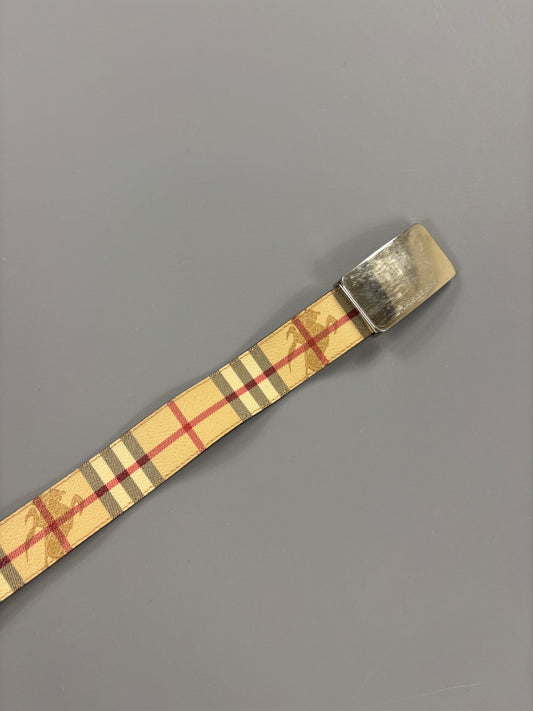 Burberry Vintage GĂĽrtel 61season