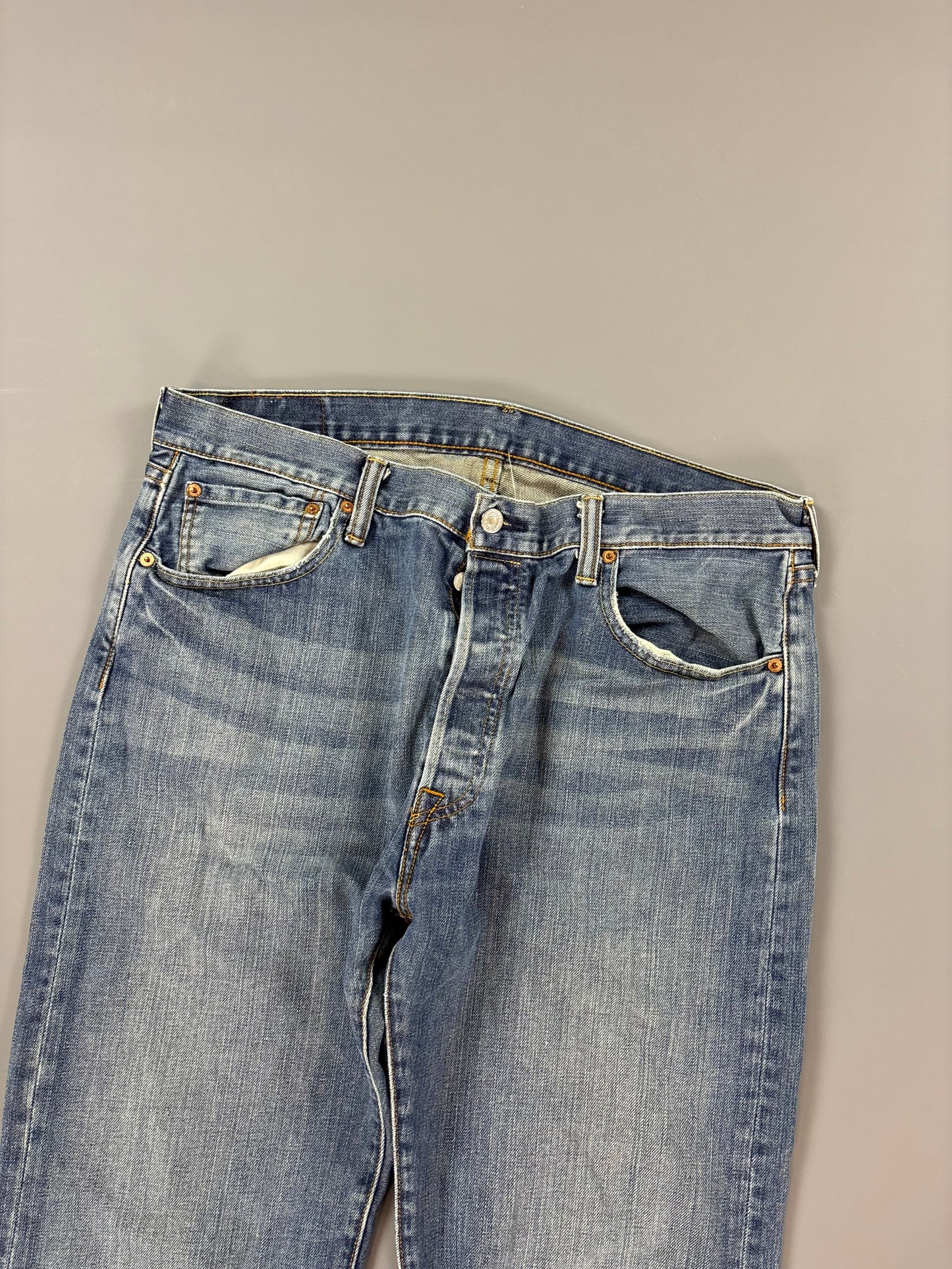 Levis Jeans XL