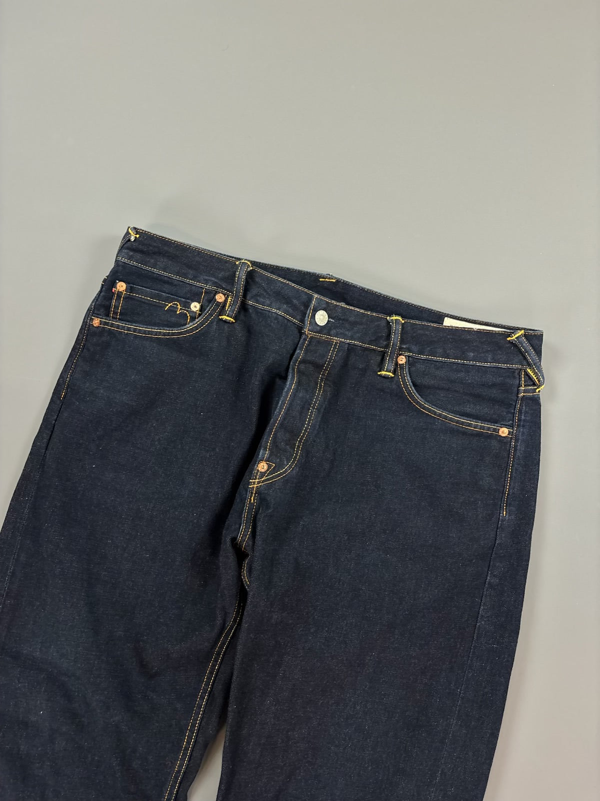 Evisu Jeans M