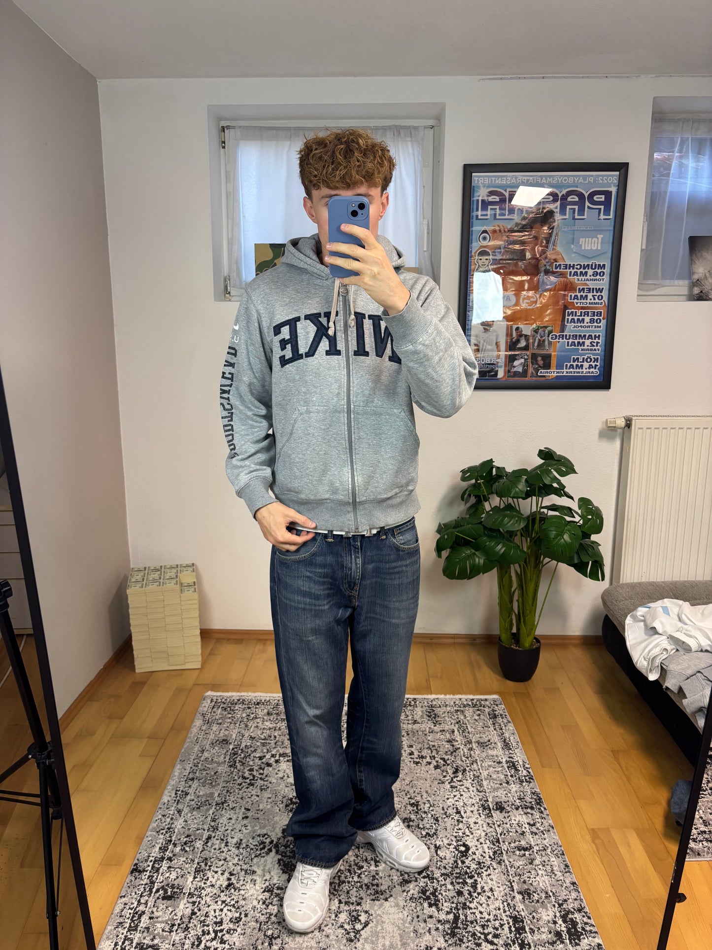 Nike Zip M
