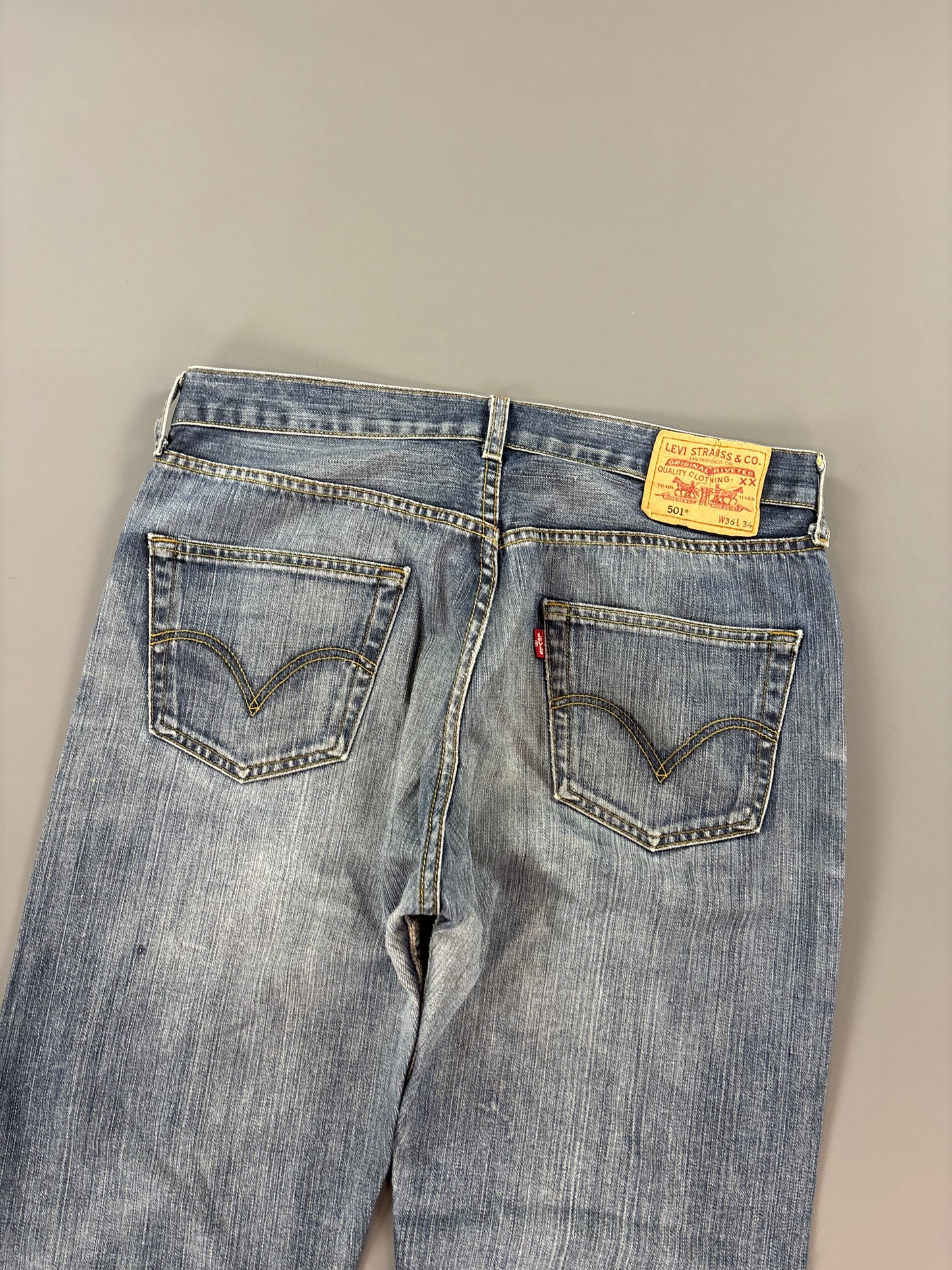Levis Jeans L