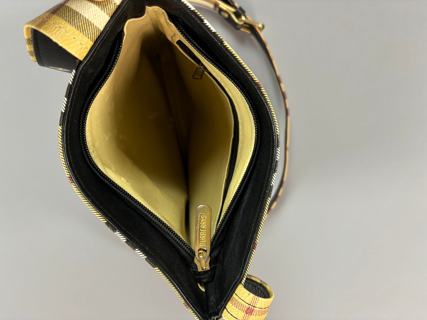 Burberry shoulder bag