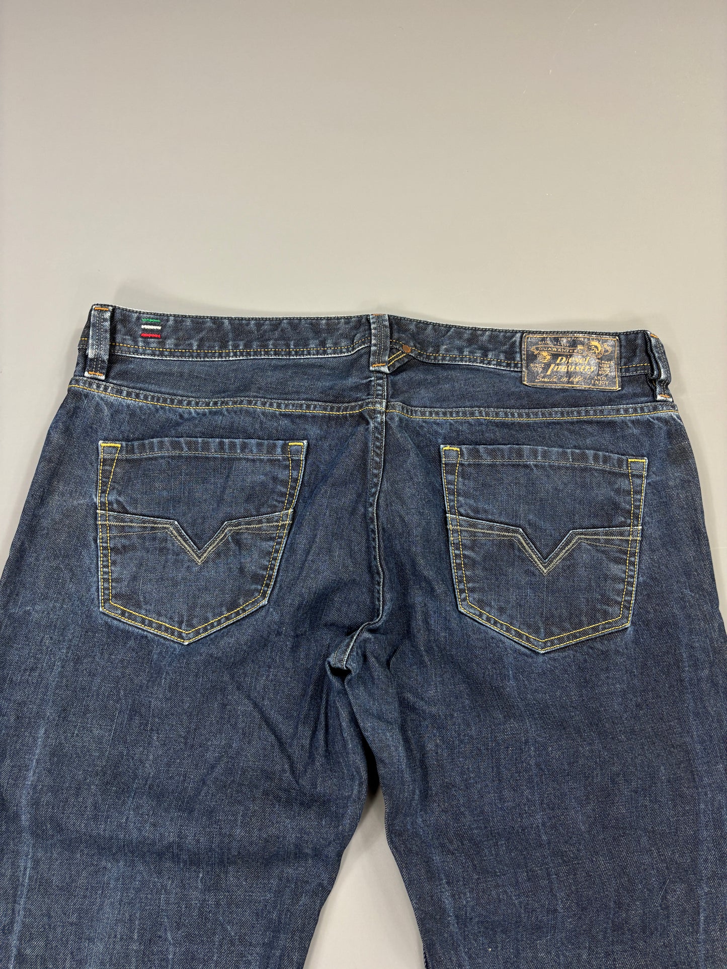 Diesel Jeans vintage washed straight (M) 61season