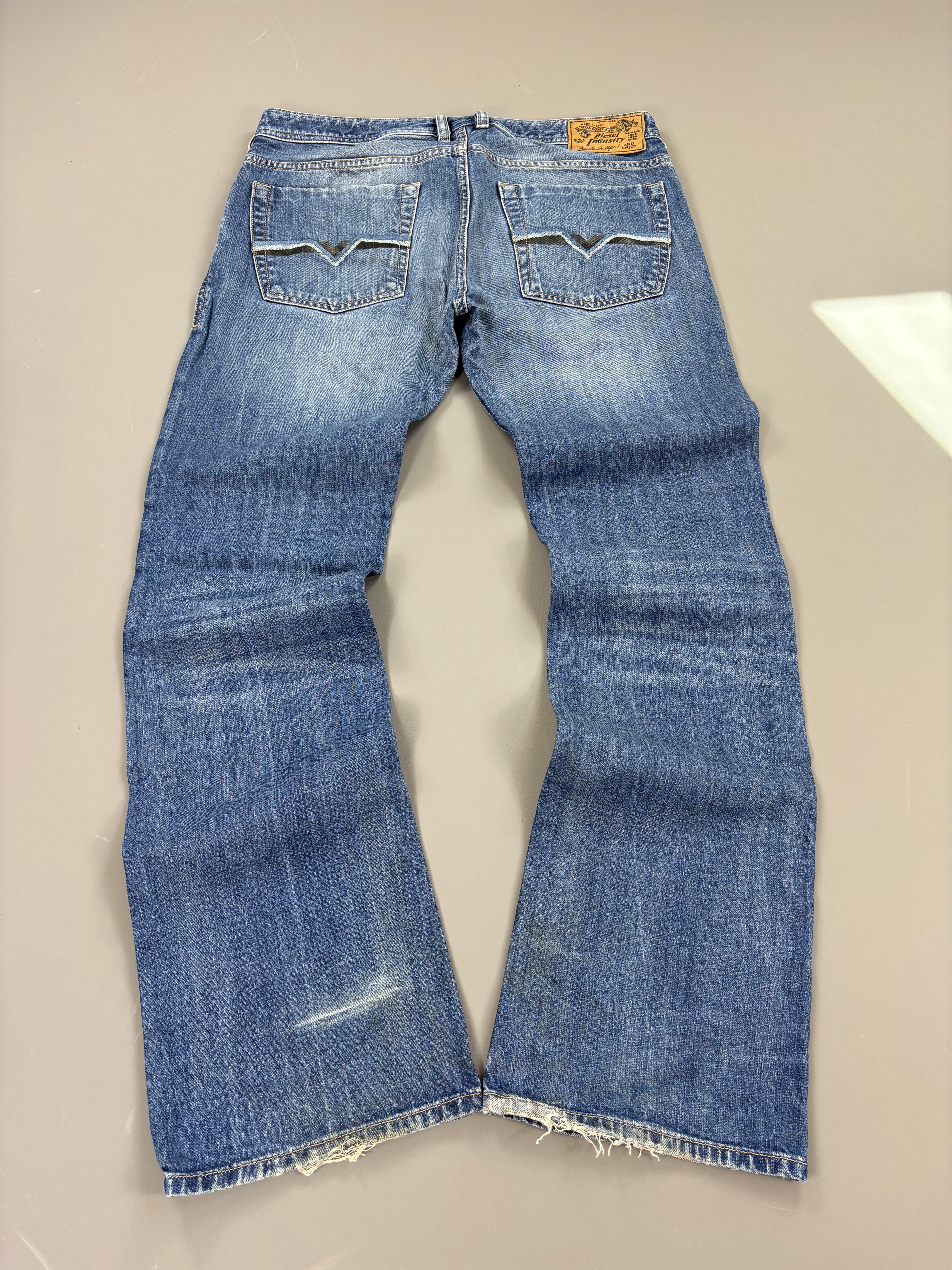 Diesel Bootcut Jeans vintage (M) 61season