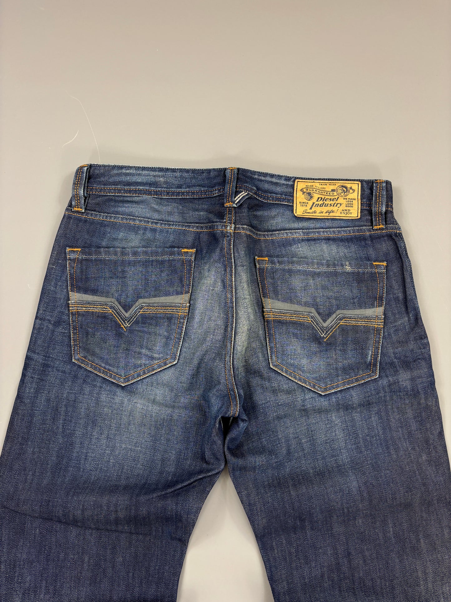 Diesel Straight Jeans vintage (M) 61season