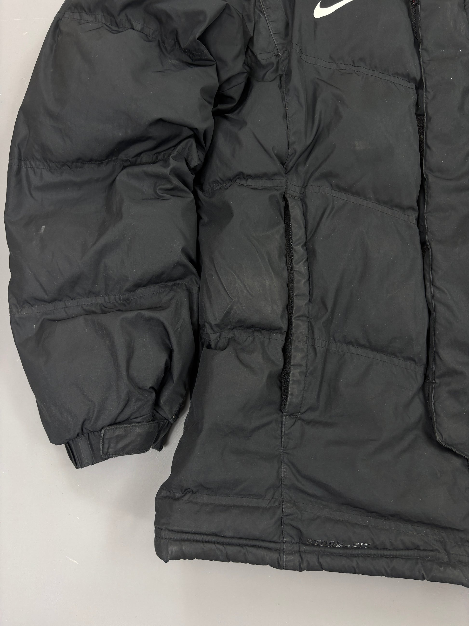Frankfurt Nike Winterjacke Parker (M) 61season