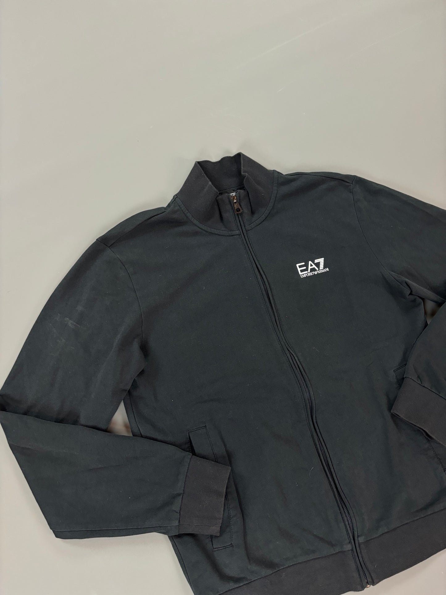 Armani Zip M