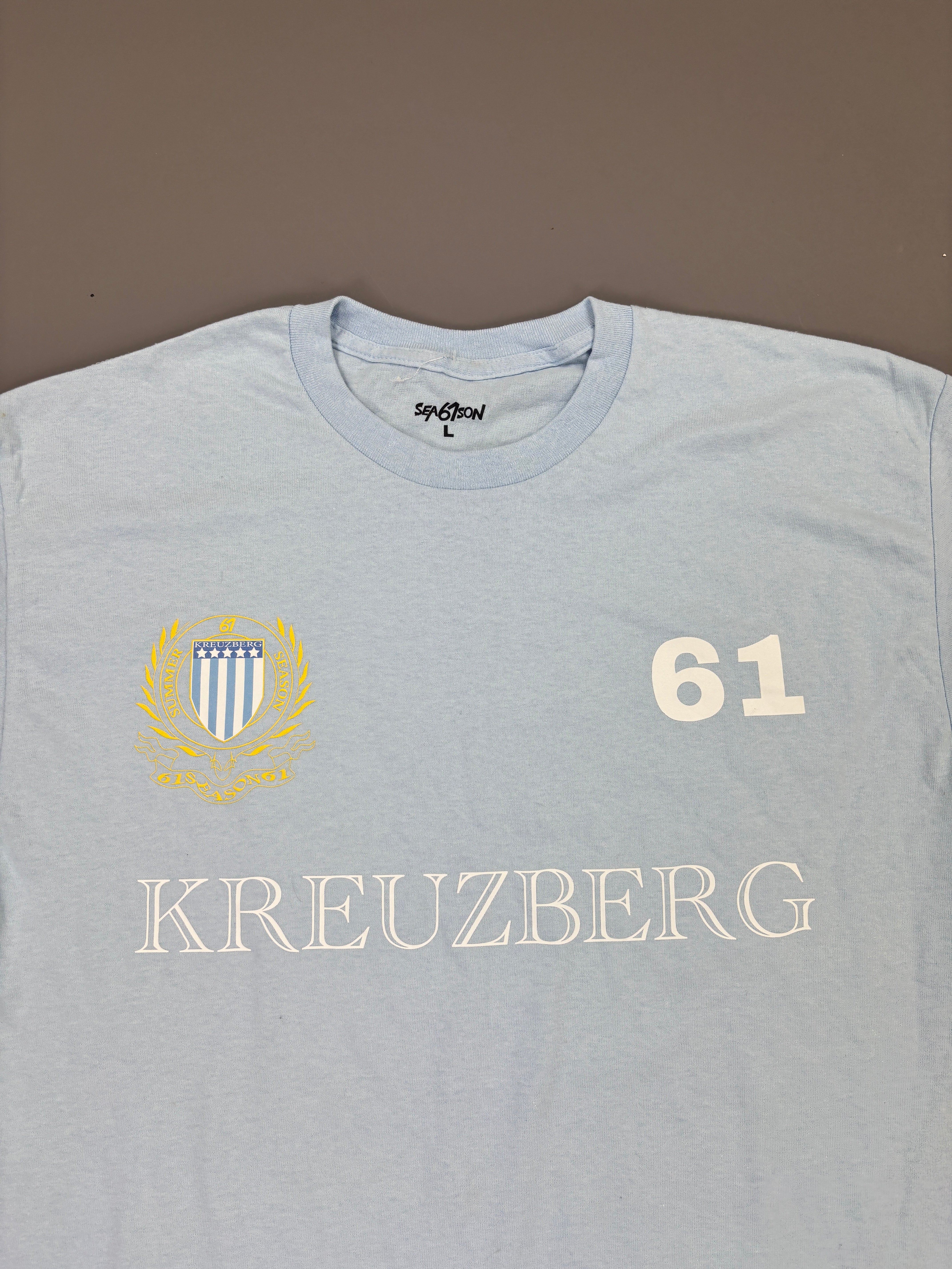 61 Kreuzberg T-Shirt (S M L) 61season