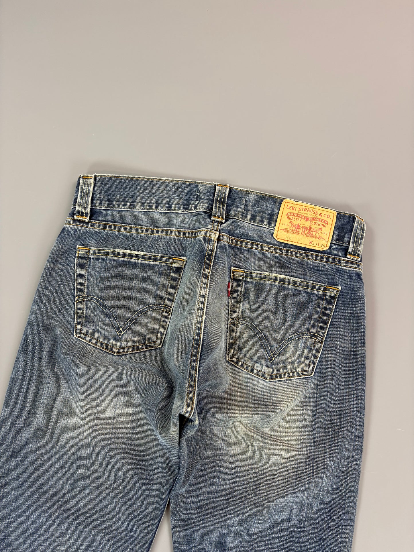 Levis Jeans L