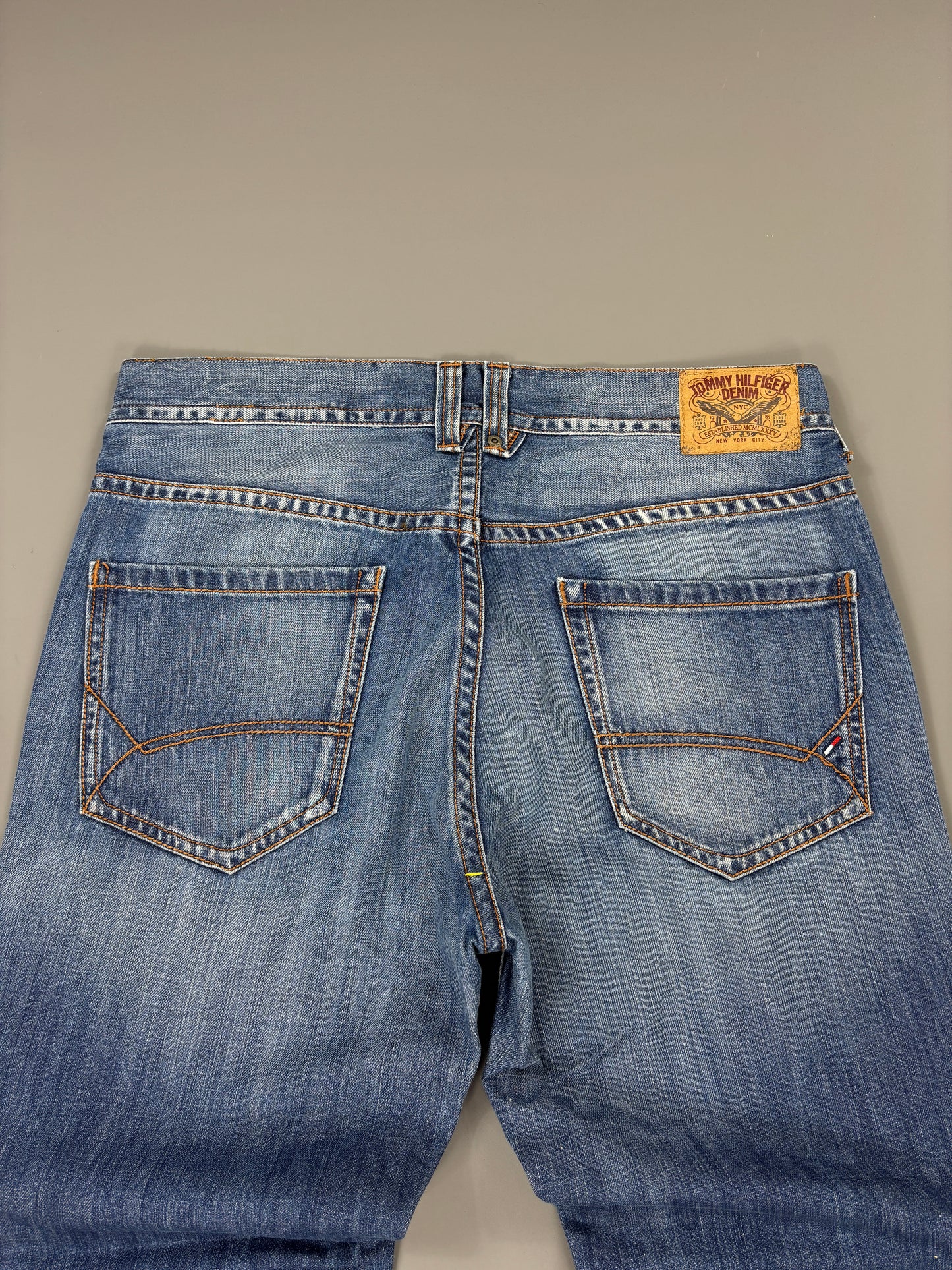 Tommy Jeans vintage washed (M) 61season