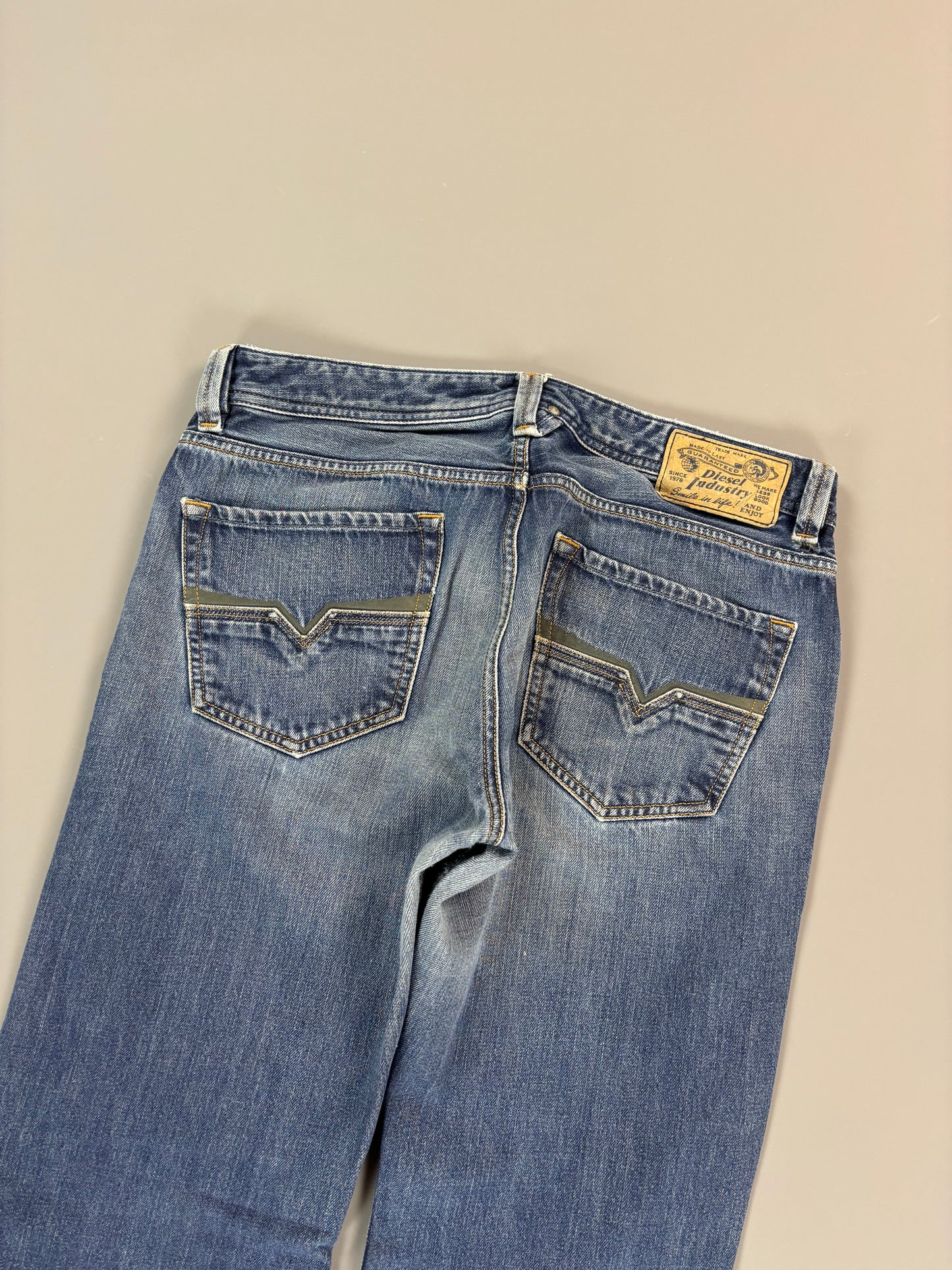 Diesel Jeans L