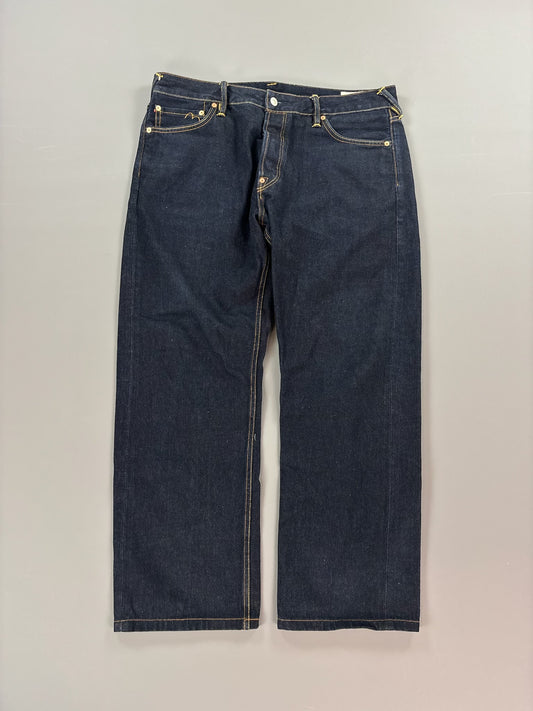 Evisu Jeans M