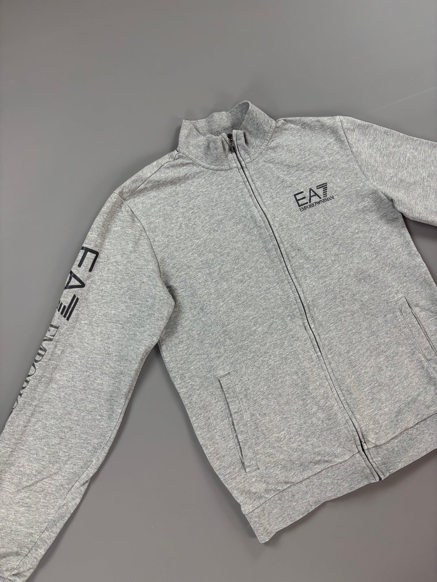 Armani Zip M