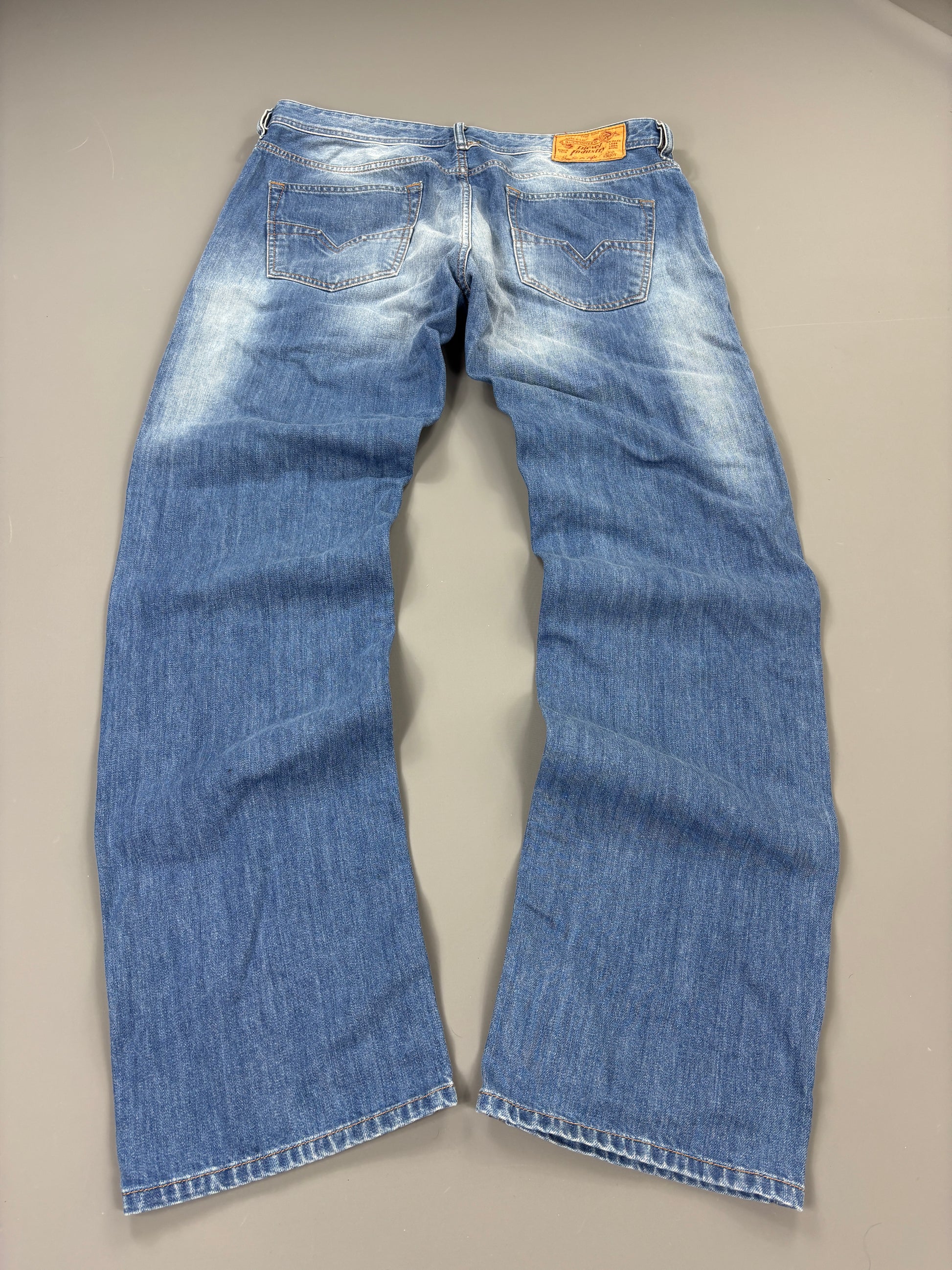 Diesel Jeans vintage washed straight (L) 61season