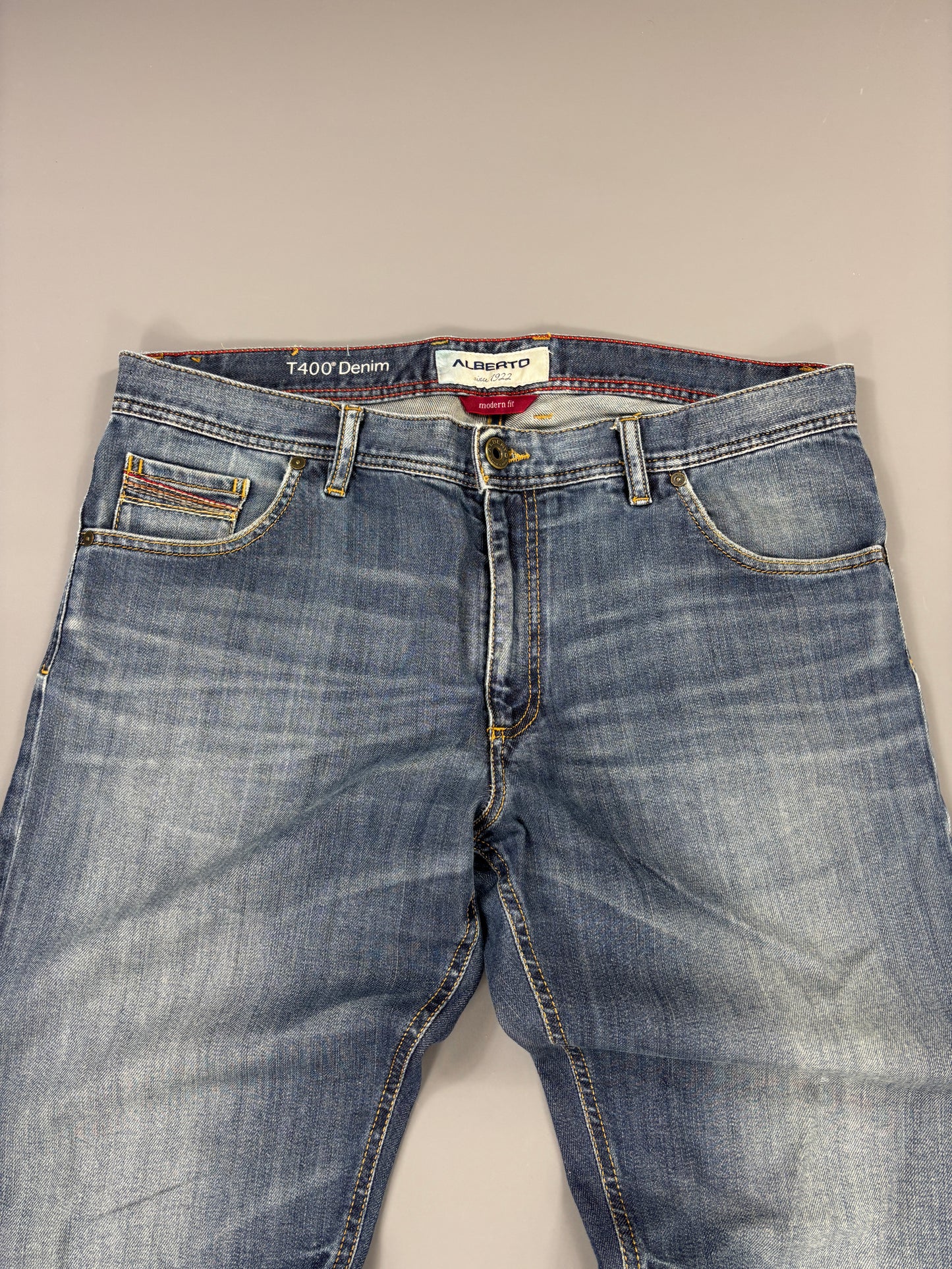 Jeans 61season