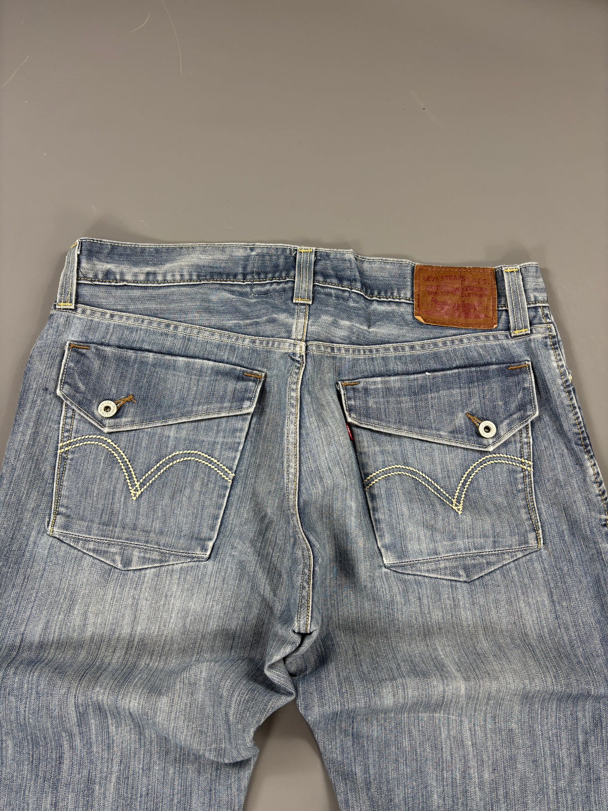 Levis Bootcut Jeans vintage (M) 61season