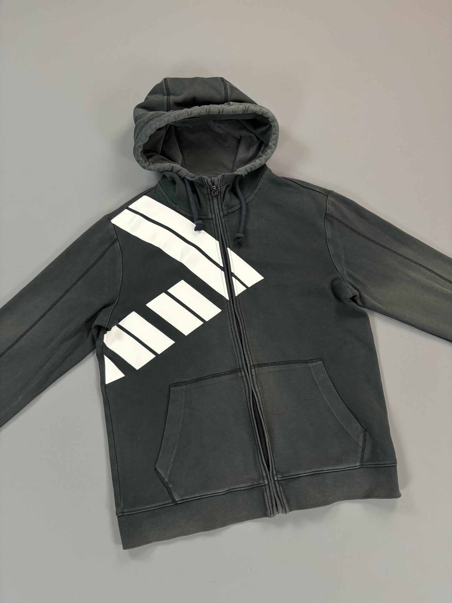 Armani Zip M