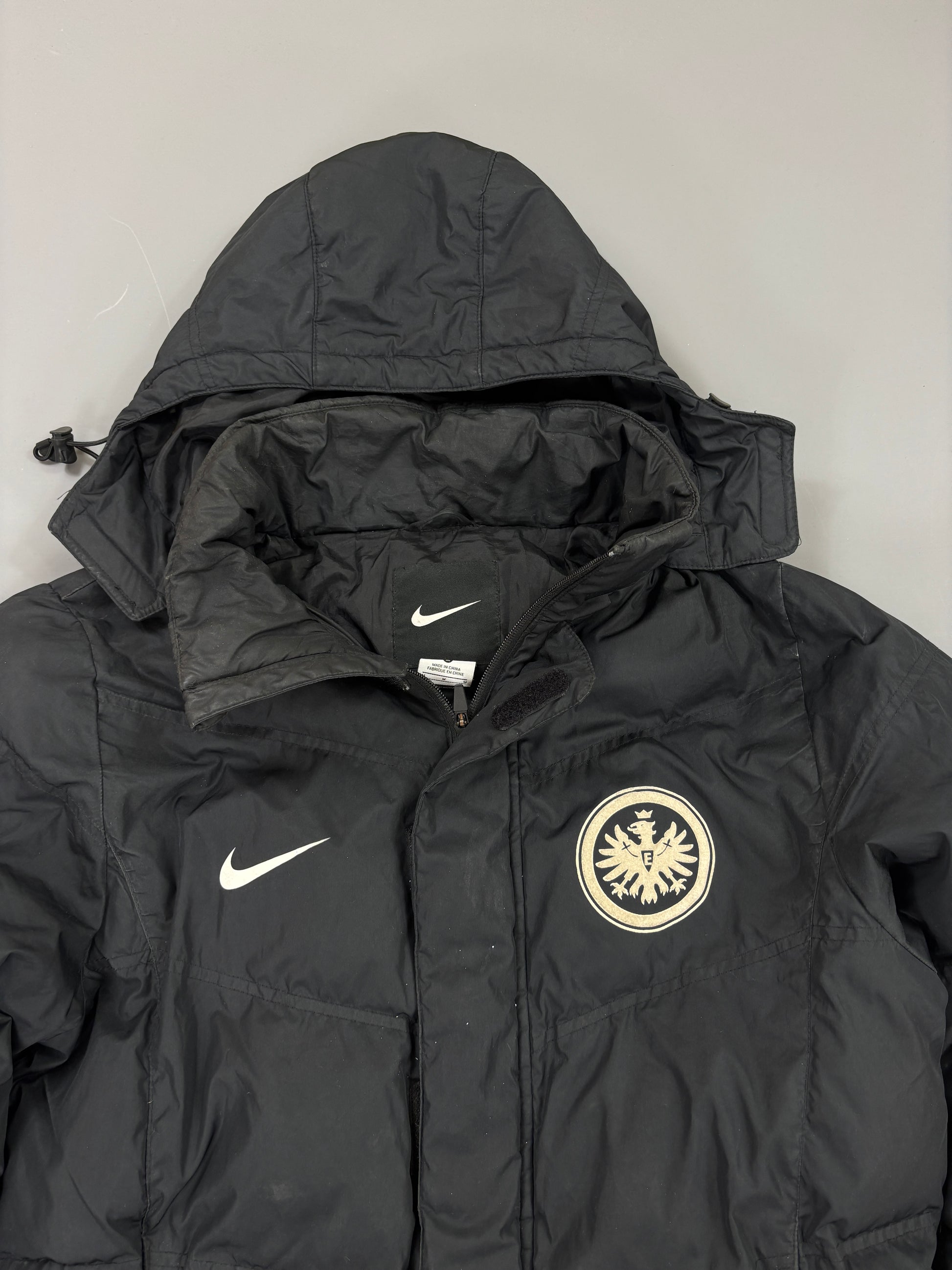 Frankfurt Nike Winterjacke Parker (M) 61season