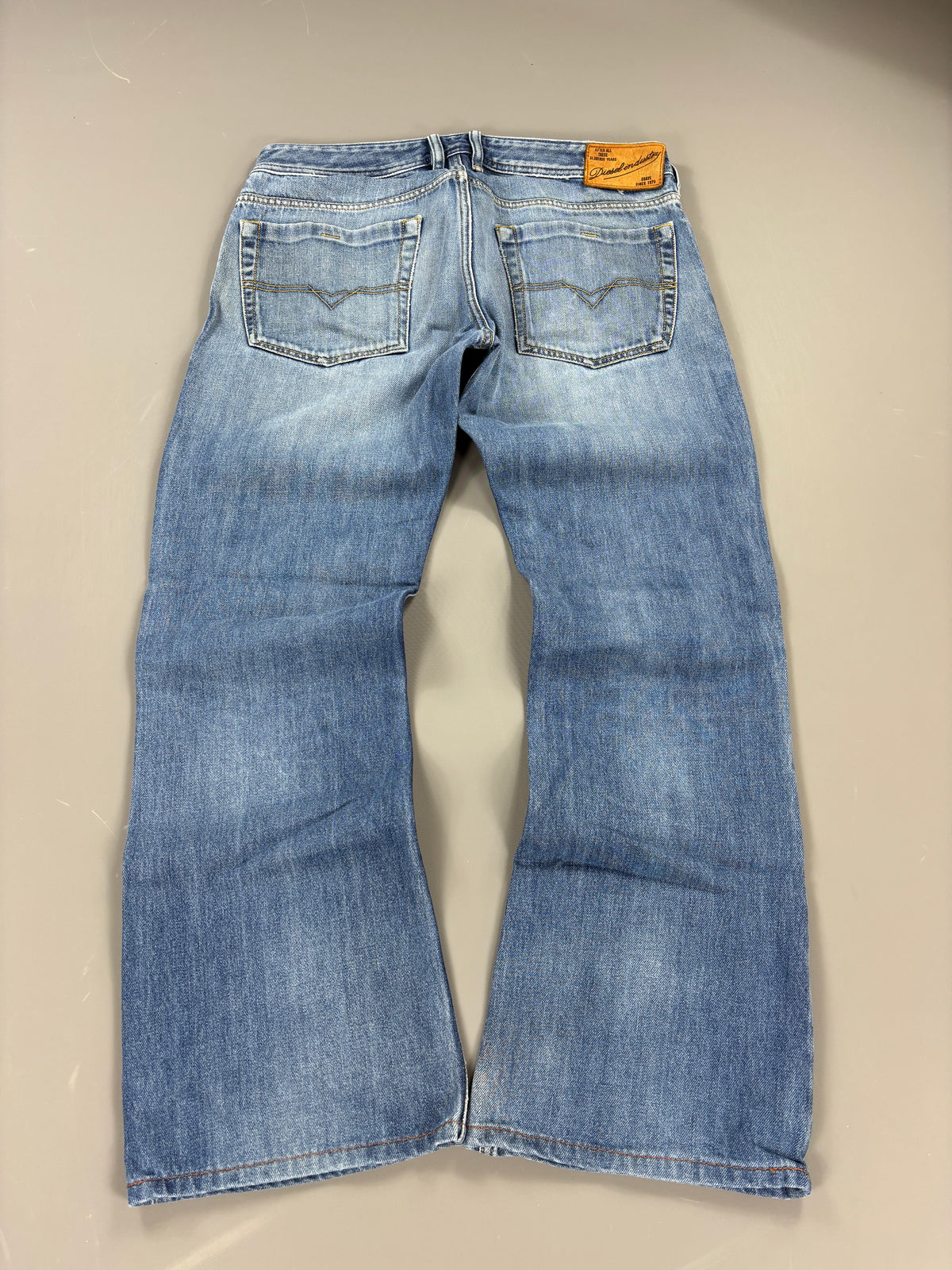 Diesel Bootcut Zathan Jeans vintage (S) 61season