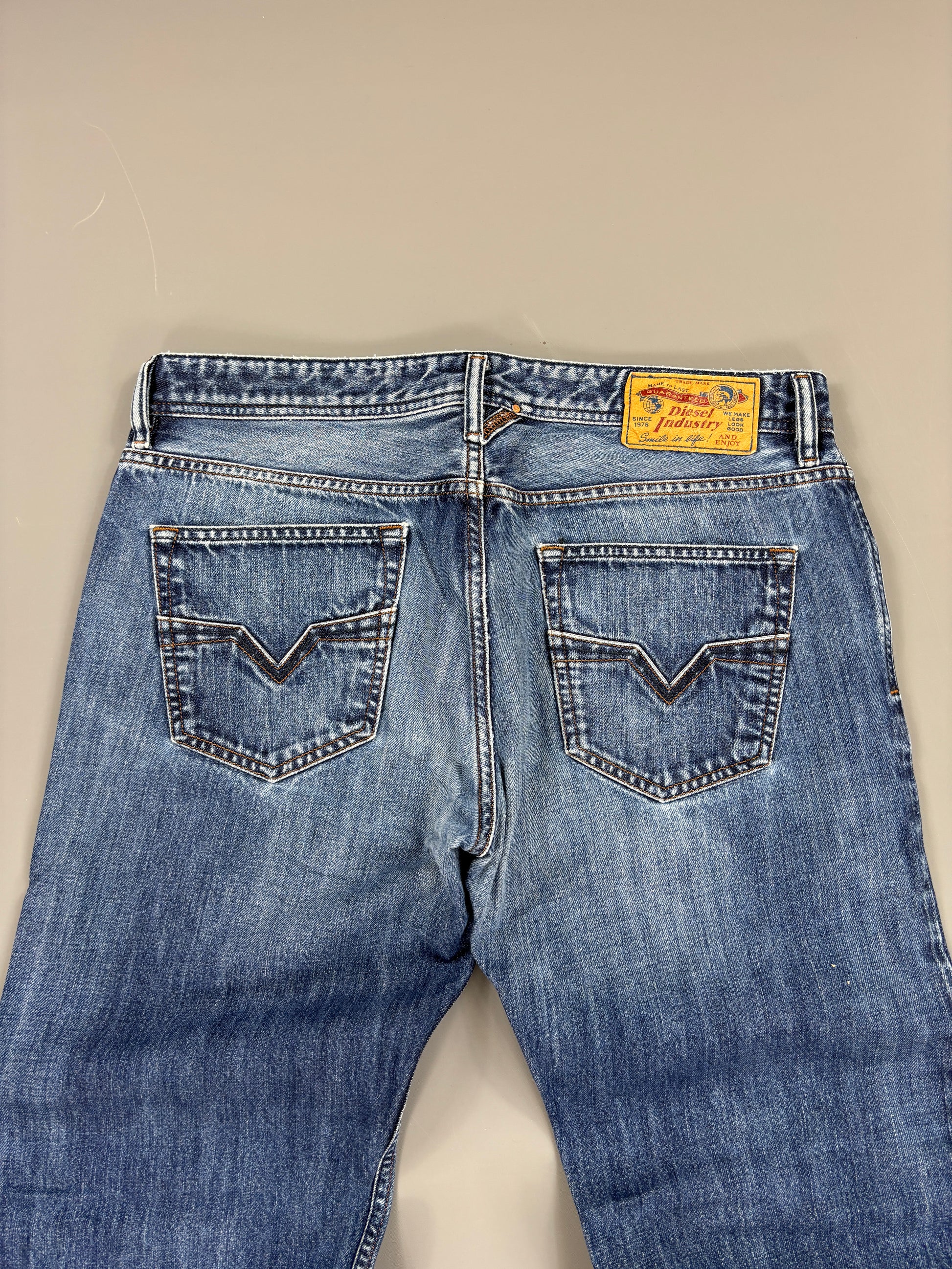 Diesel Straight Jeans vintage (M) 61season