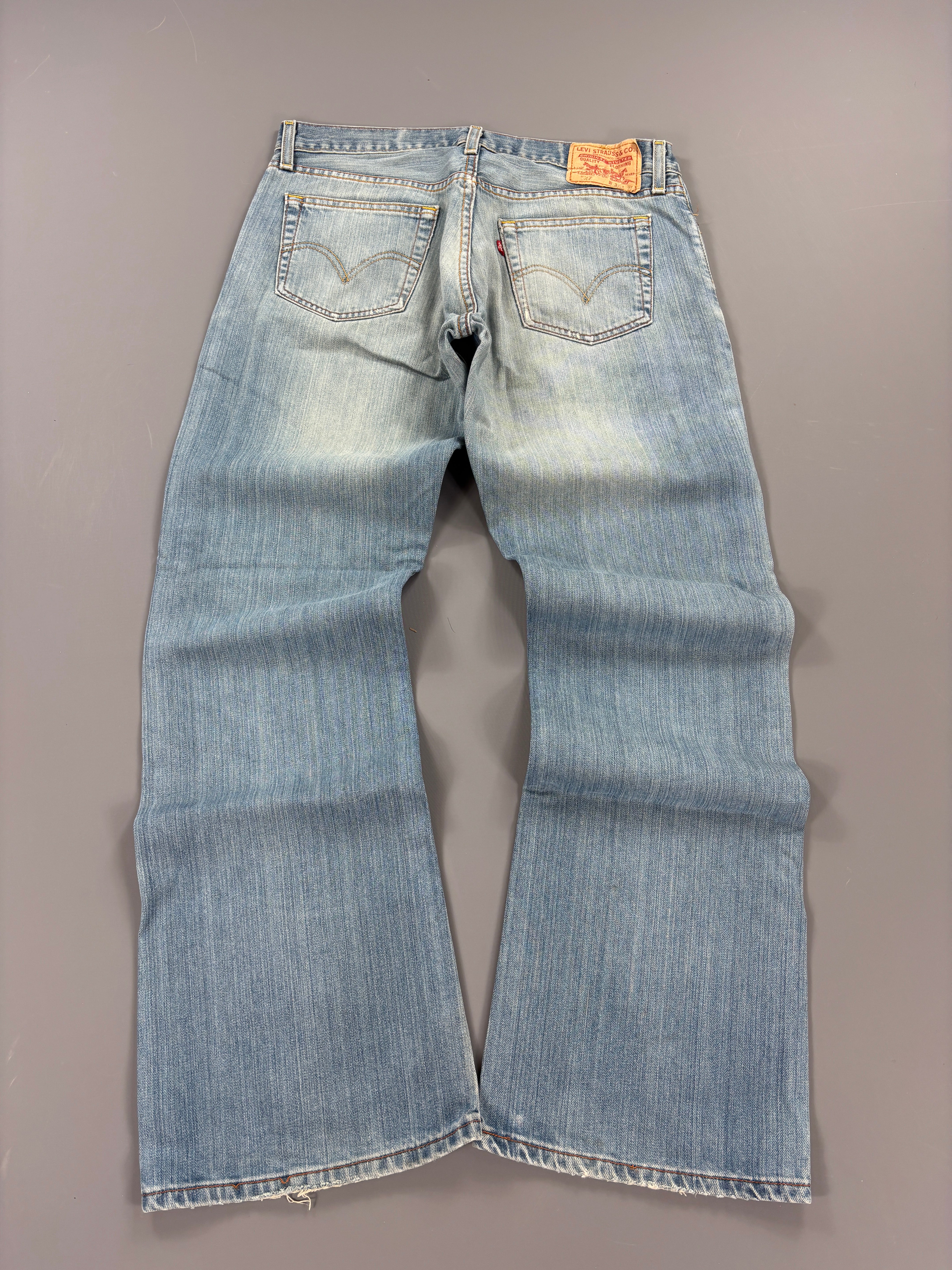 Levis Bootcut Jeans vintage (M) 61season