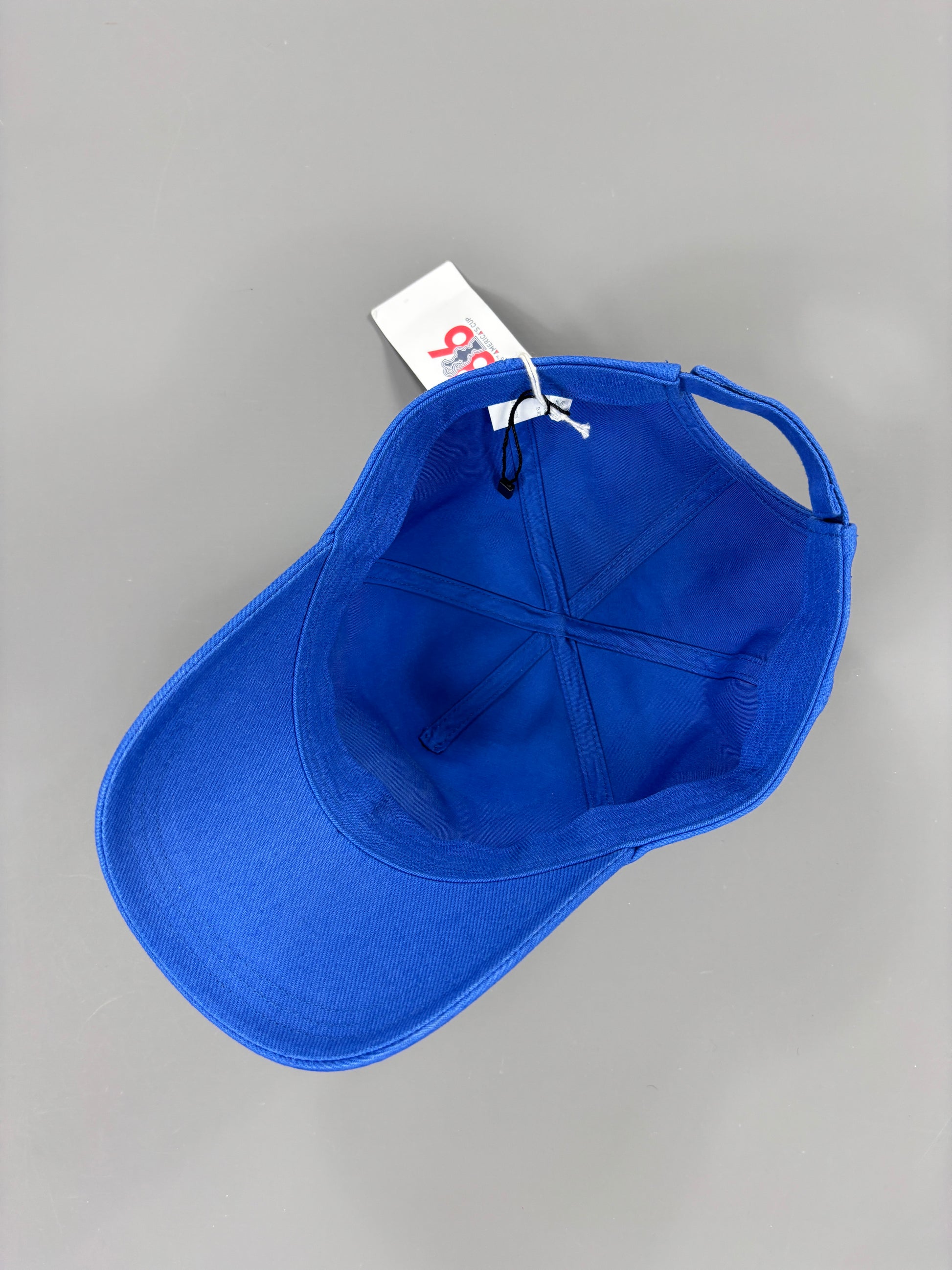 Prada America Cap 61season