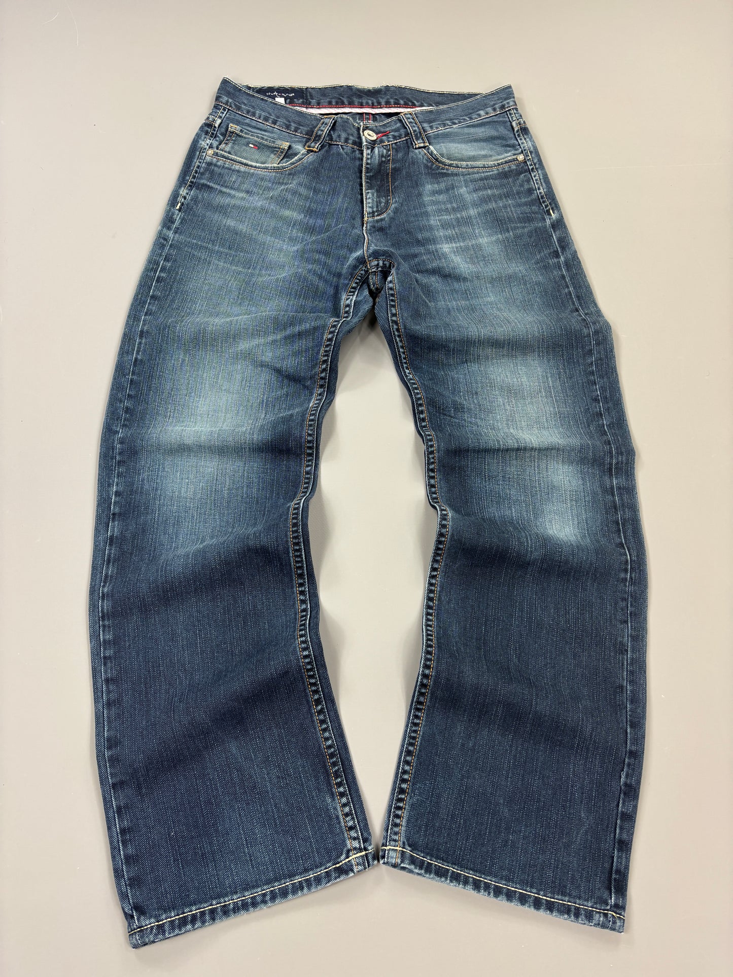 Tommy Jeans vintage baggy (M) 61season
