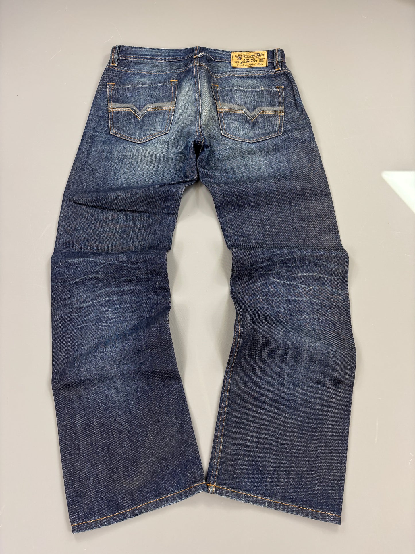 Diesel Straight Jeans vintage (M) 61season