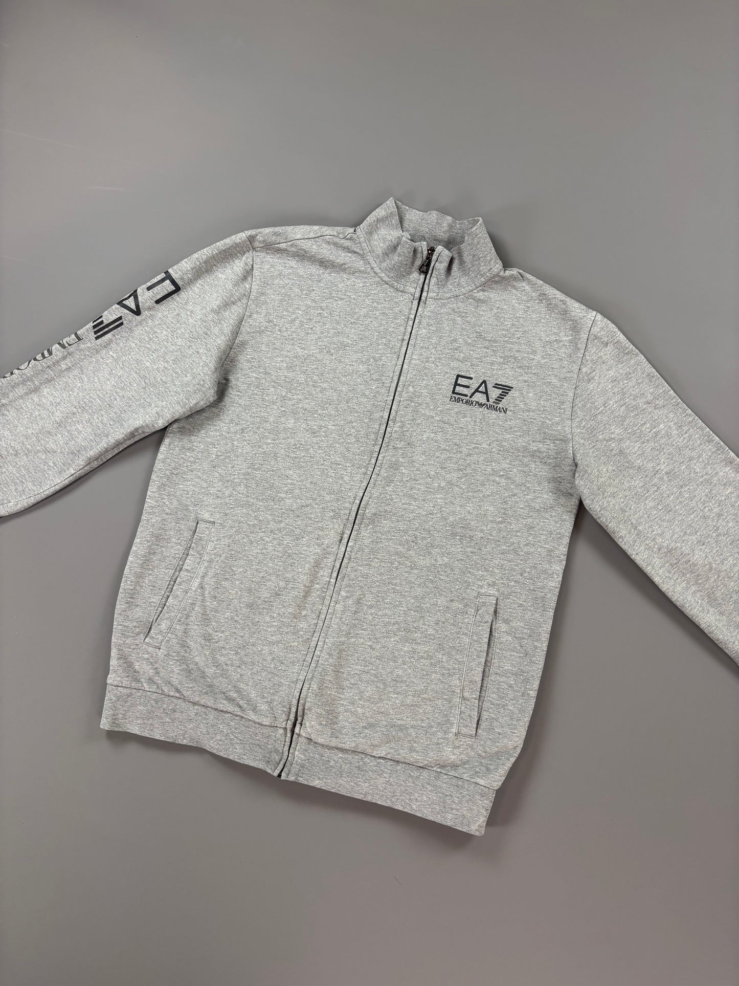 Armani Zip M