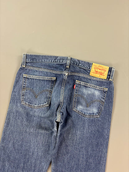 Levis Jeans M-L