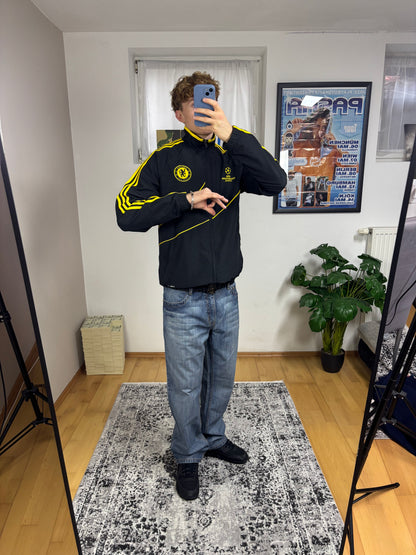 Authentic Jeans M