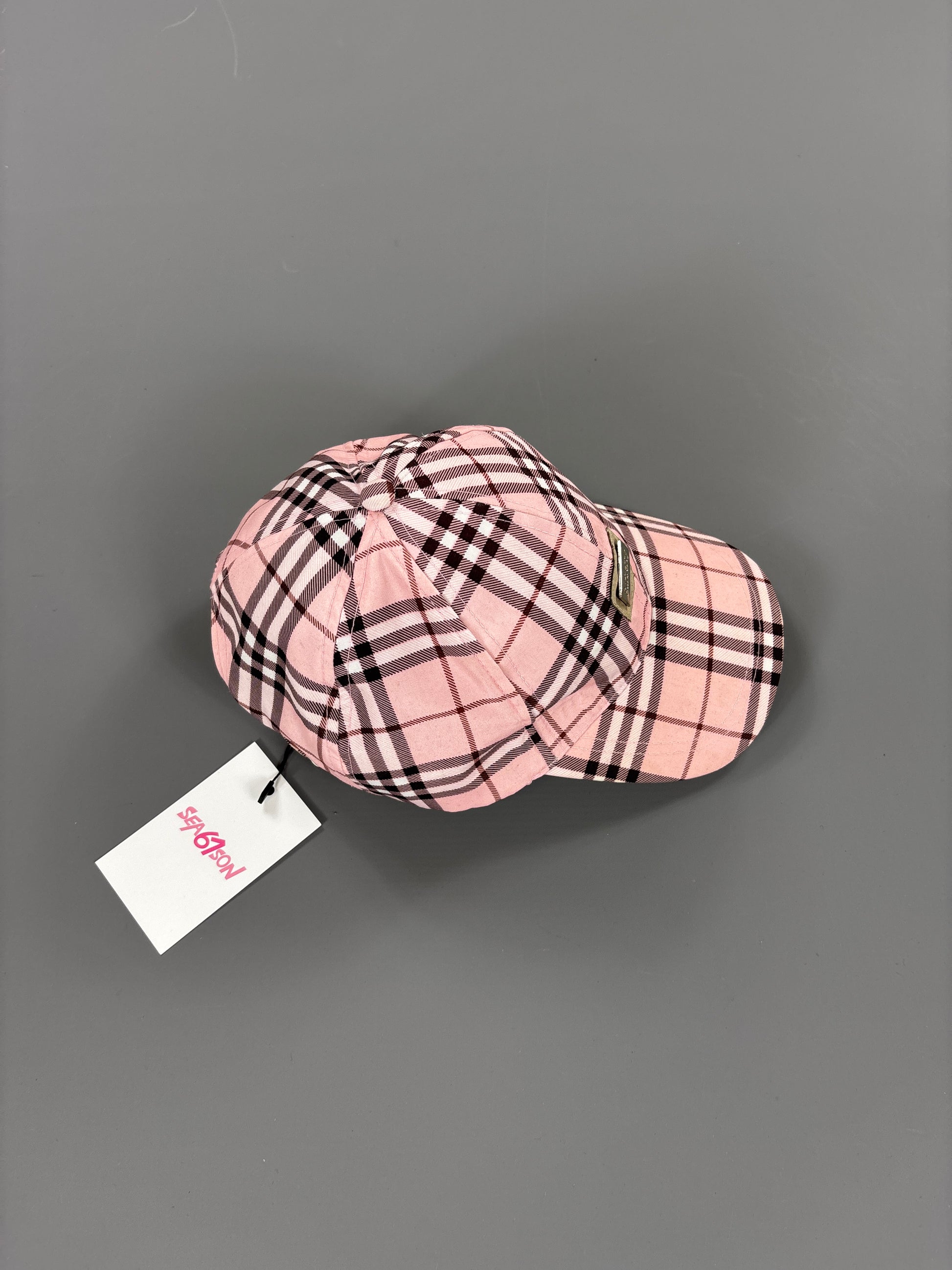 Burberry Cap 61season
