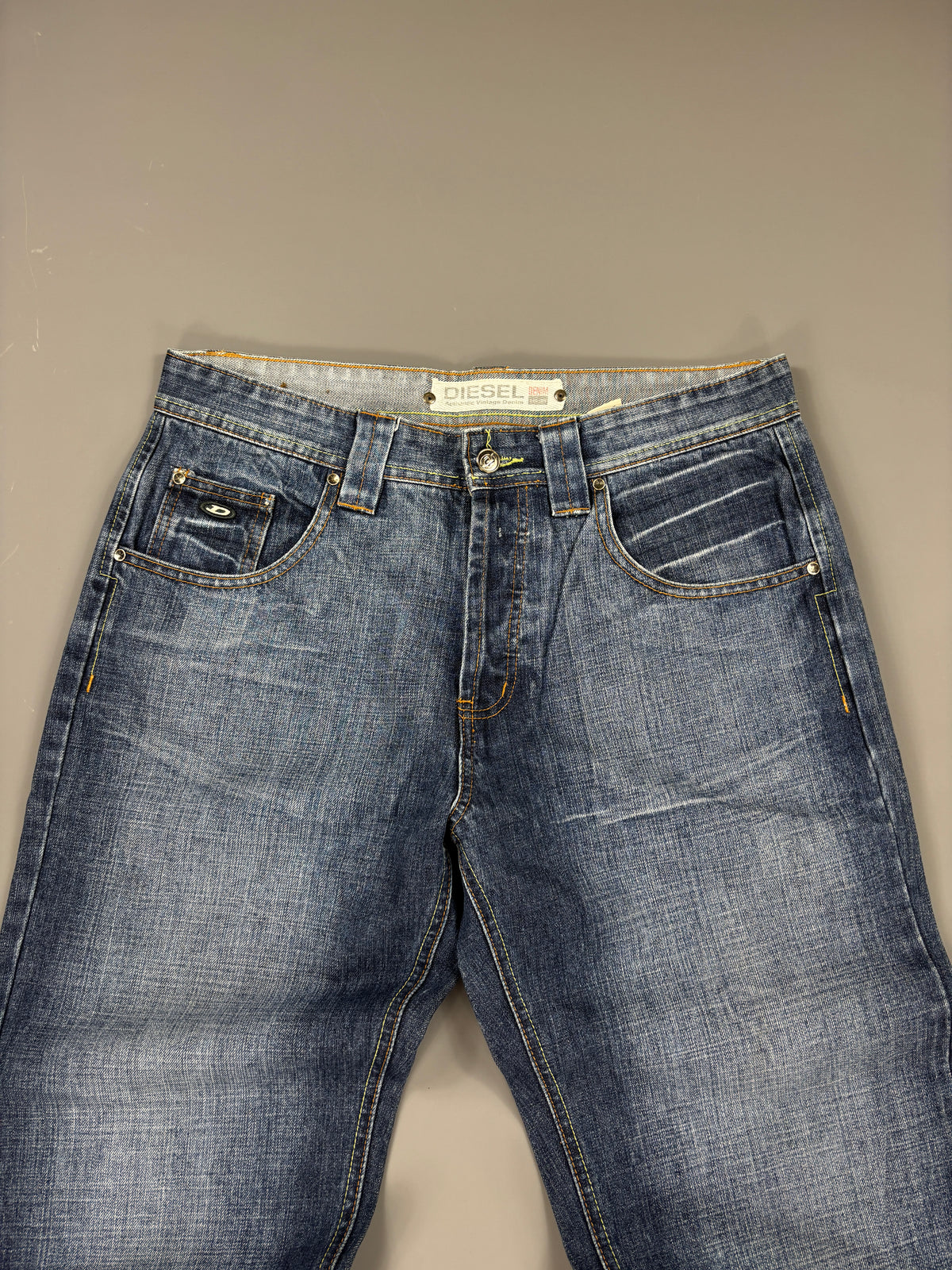 Jeans 61season