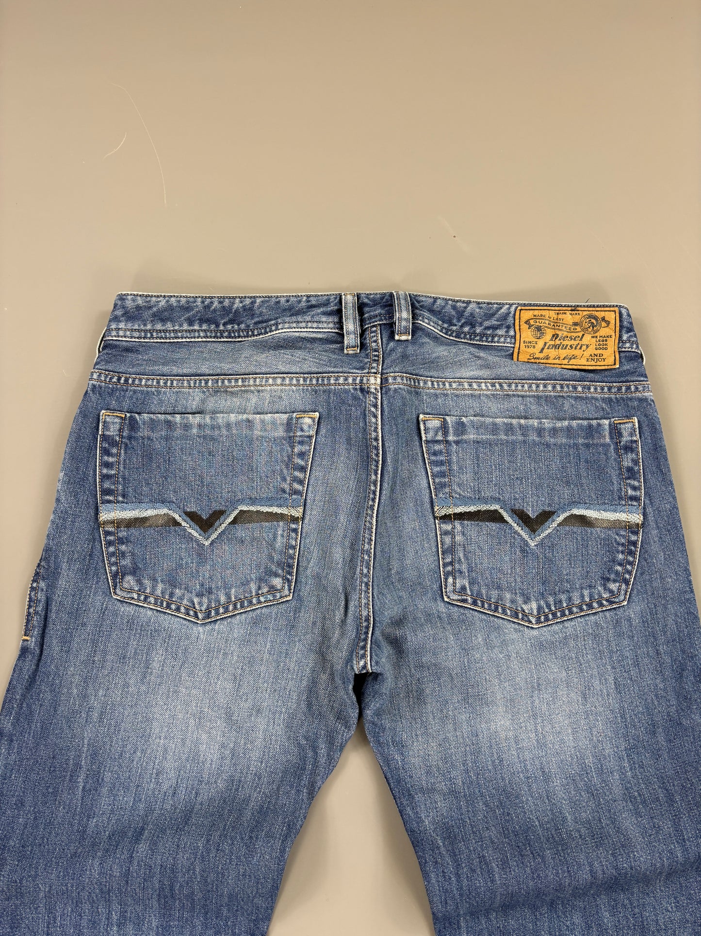 Diesel Bootcut Jeans vintage (M) 61season