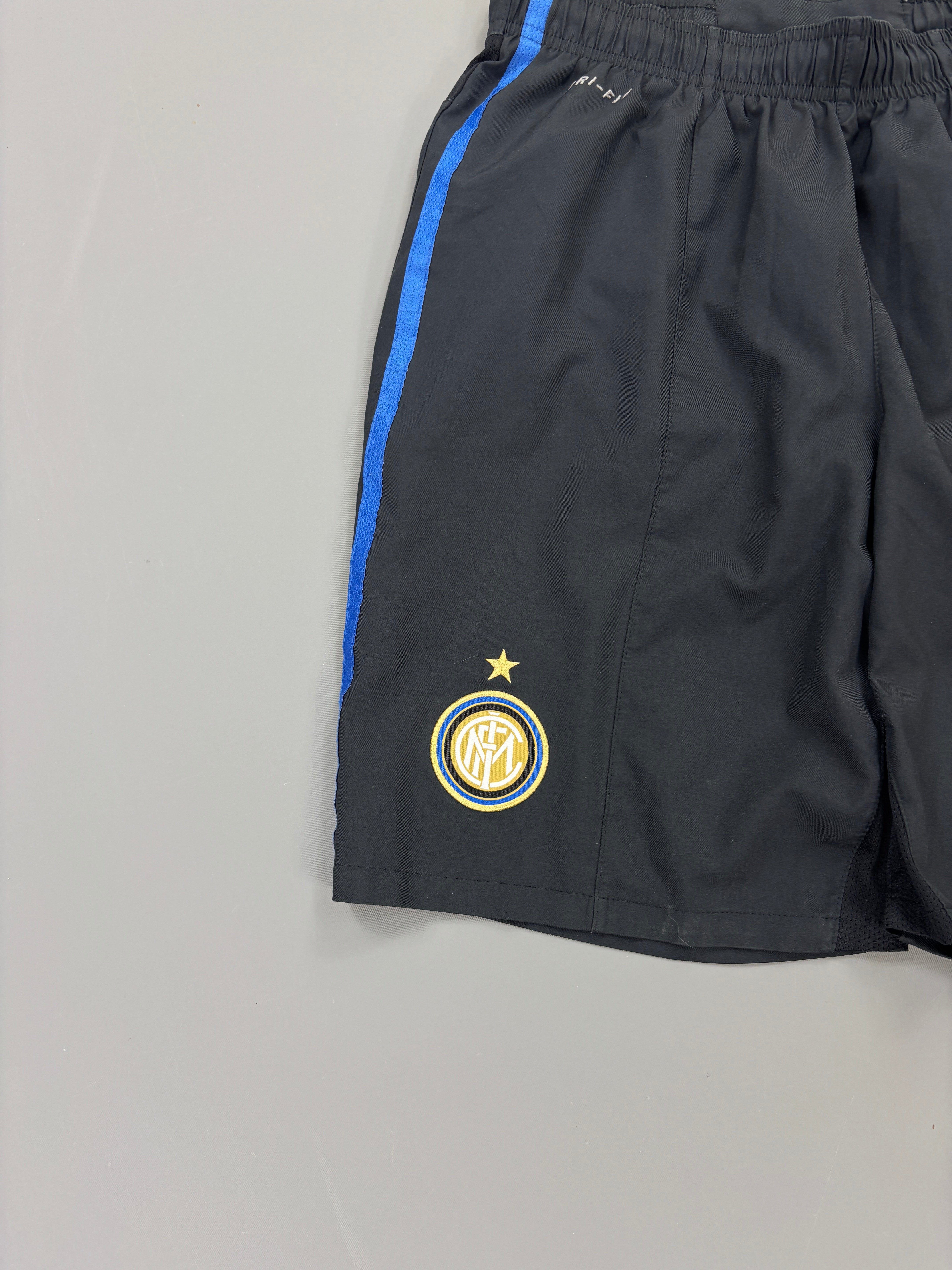 Nike AC Milan Shorts vintage (S-M) 61season