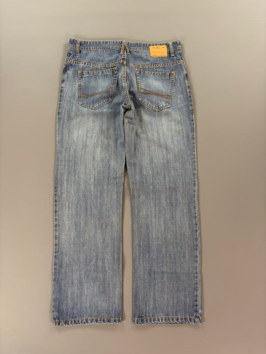 Authentic Jeans M