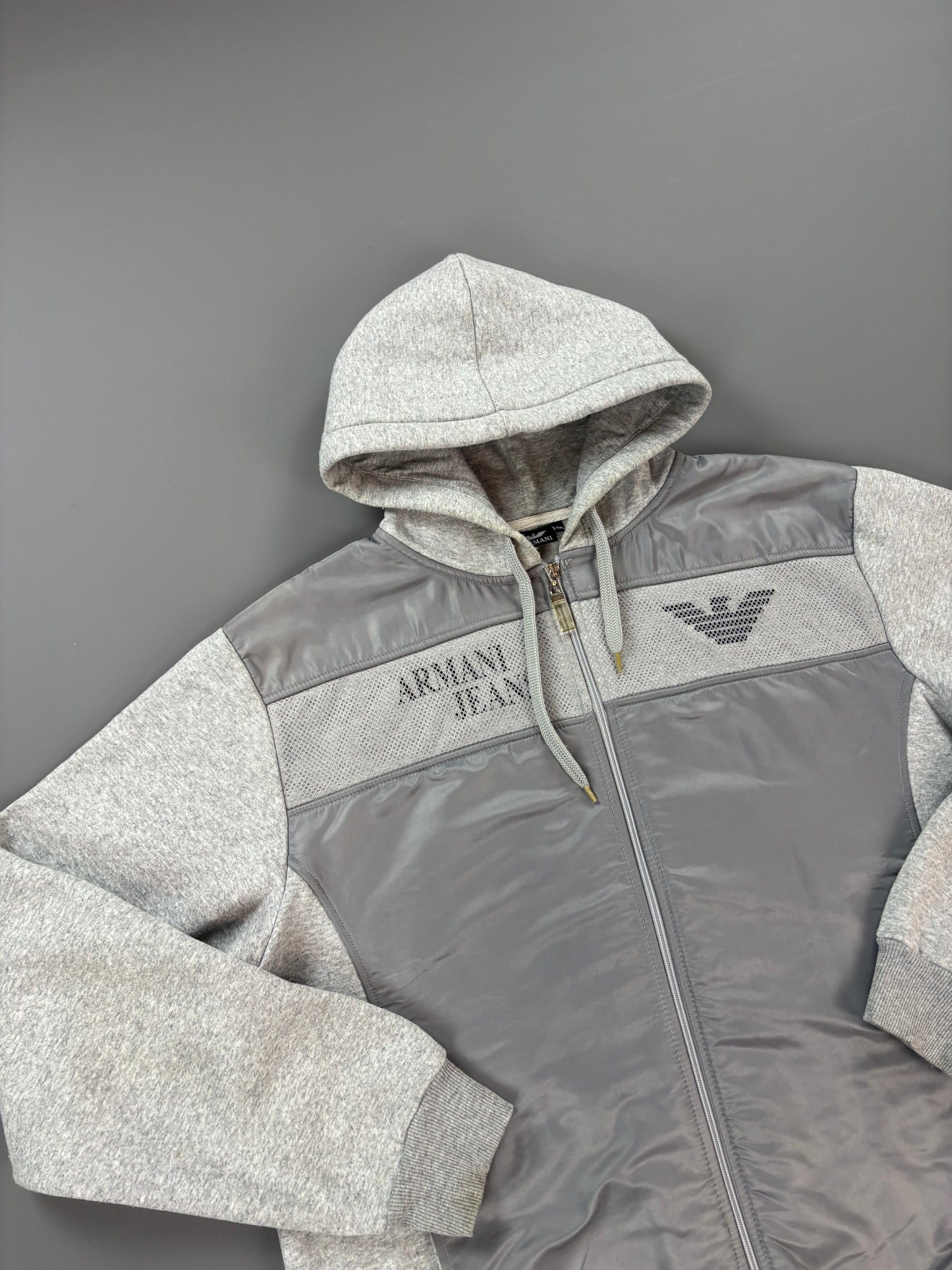 Armani Zip L