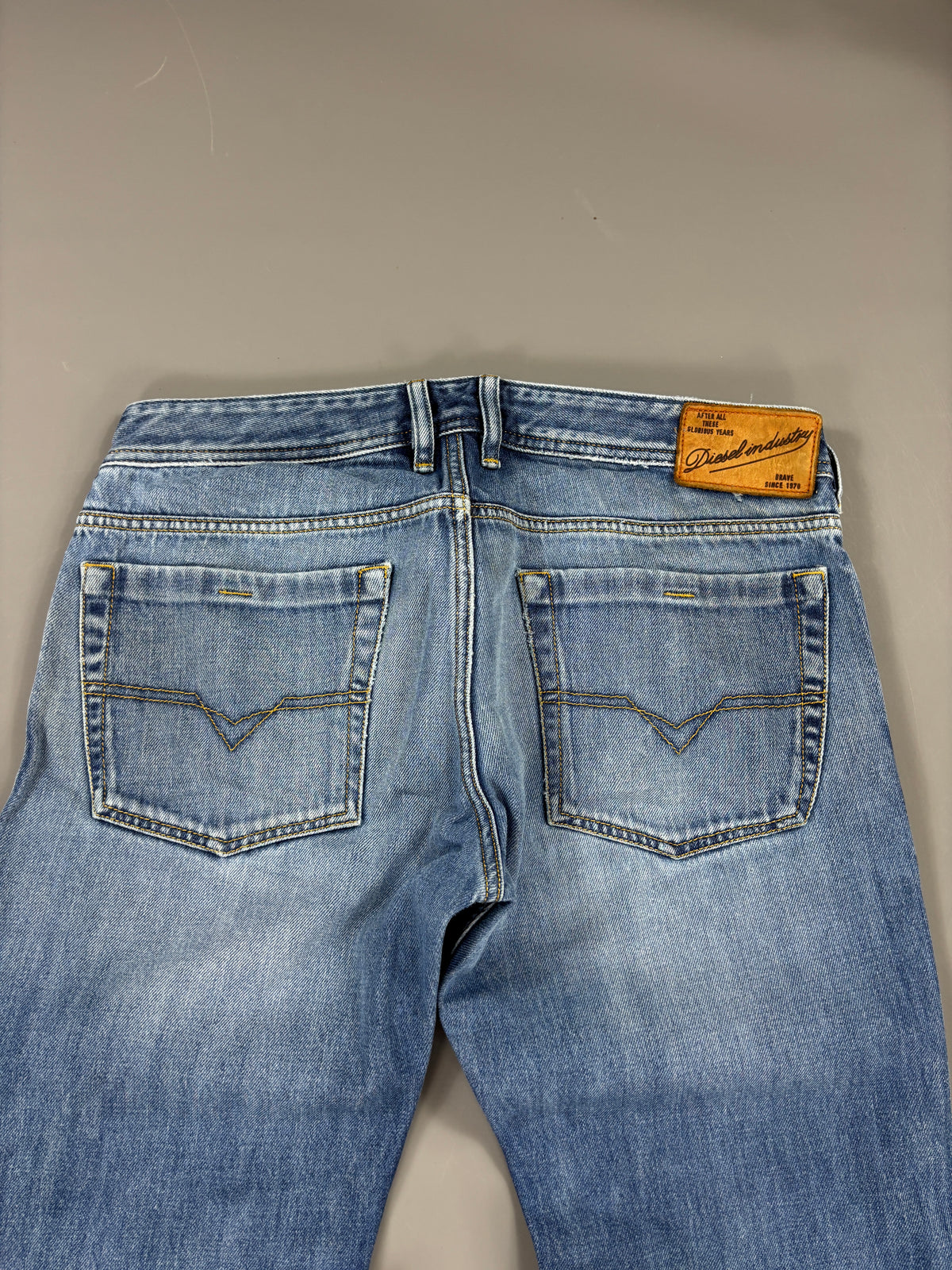 Diesel Bootcut Zathan Jeans vintage (S) 61season