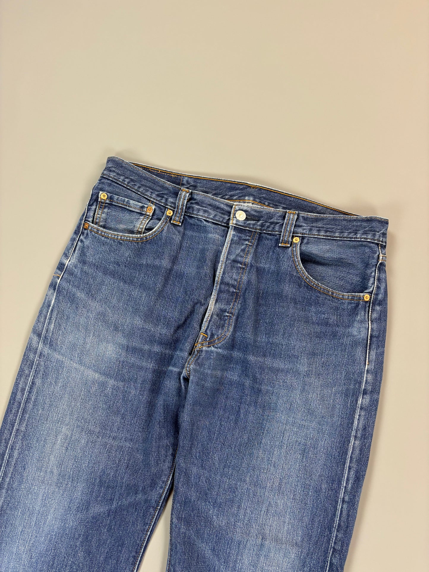 Levis Jeans L