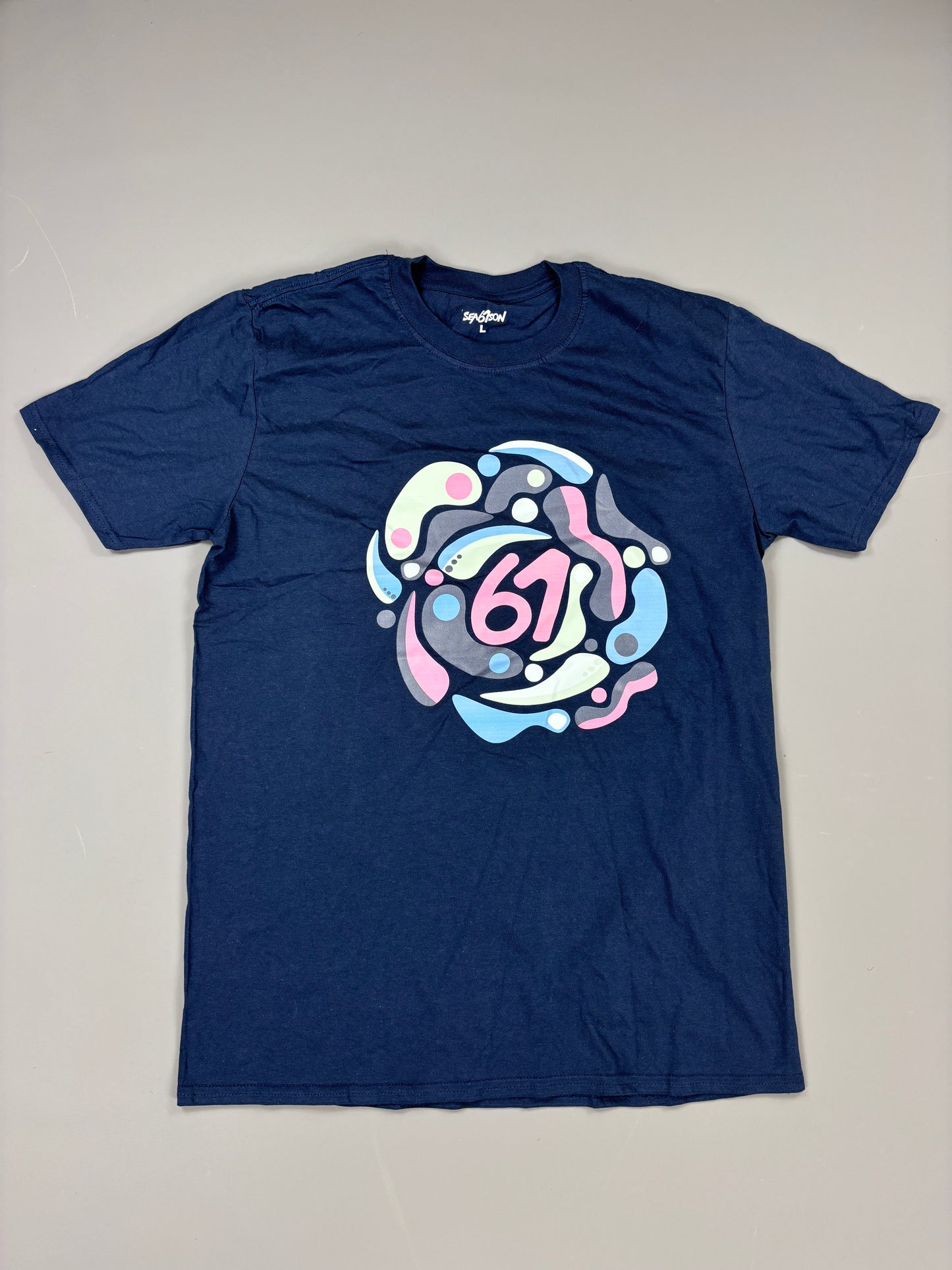 61 T-Shirt (L) 61season