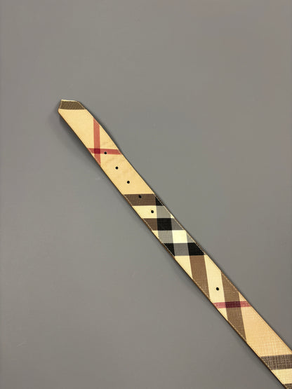 Burberry Vintage Gürtel 61season
