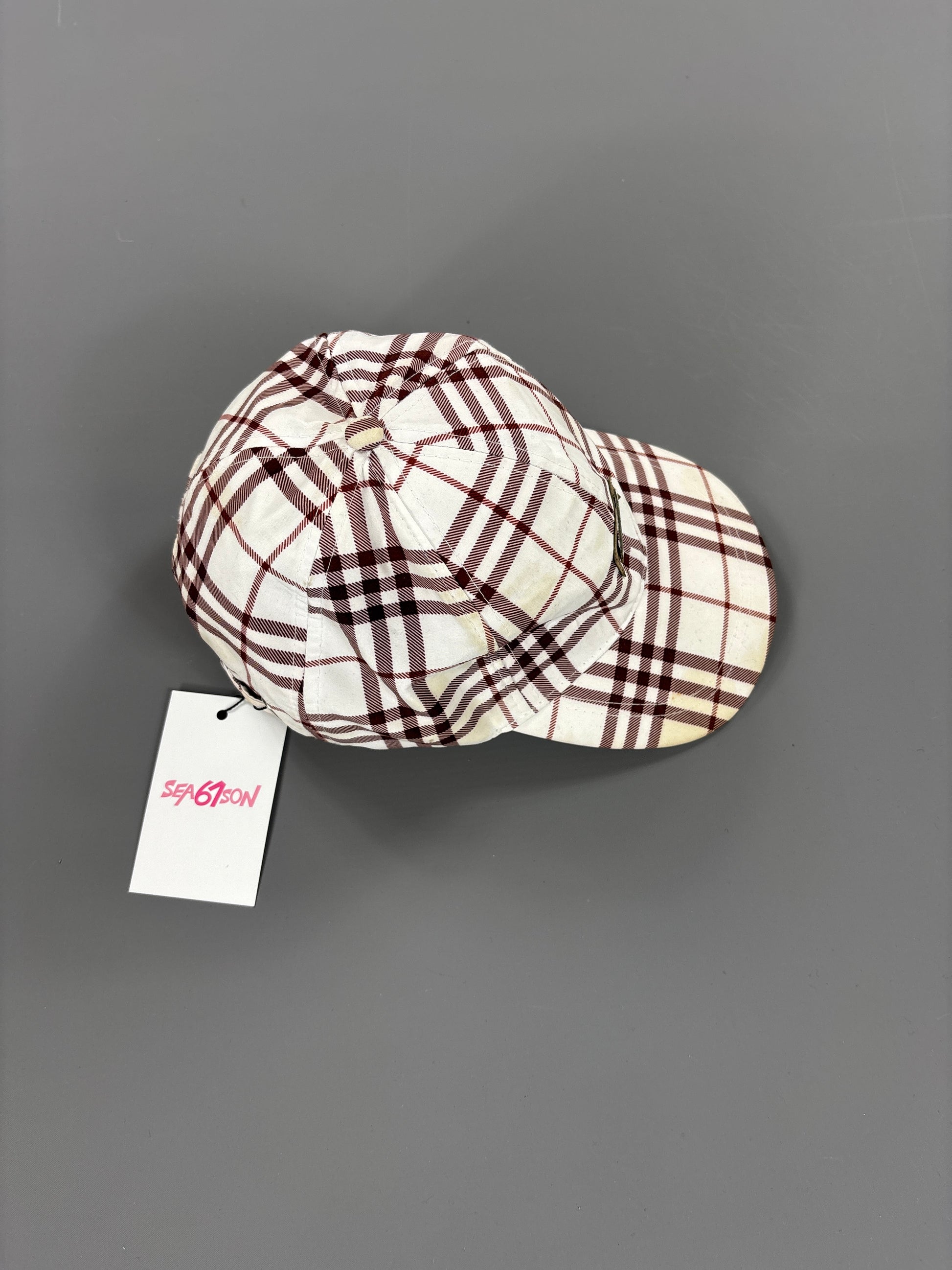 Burberry Cap 61season
