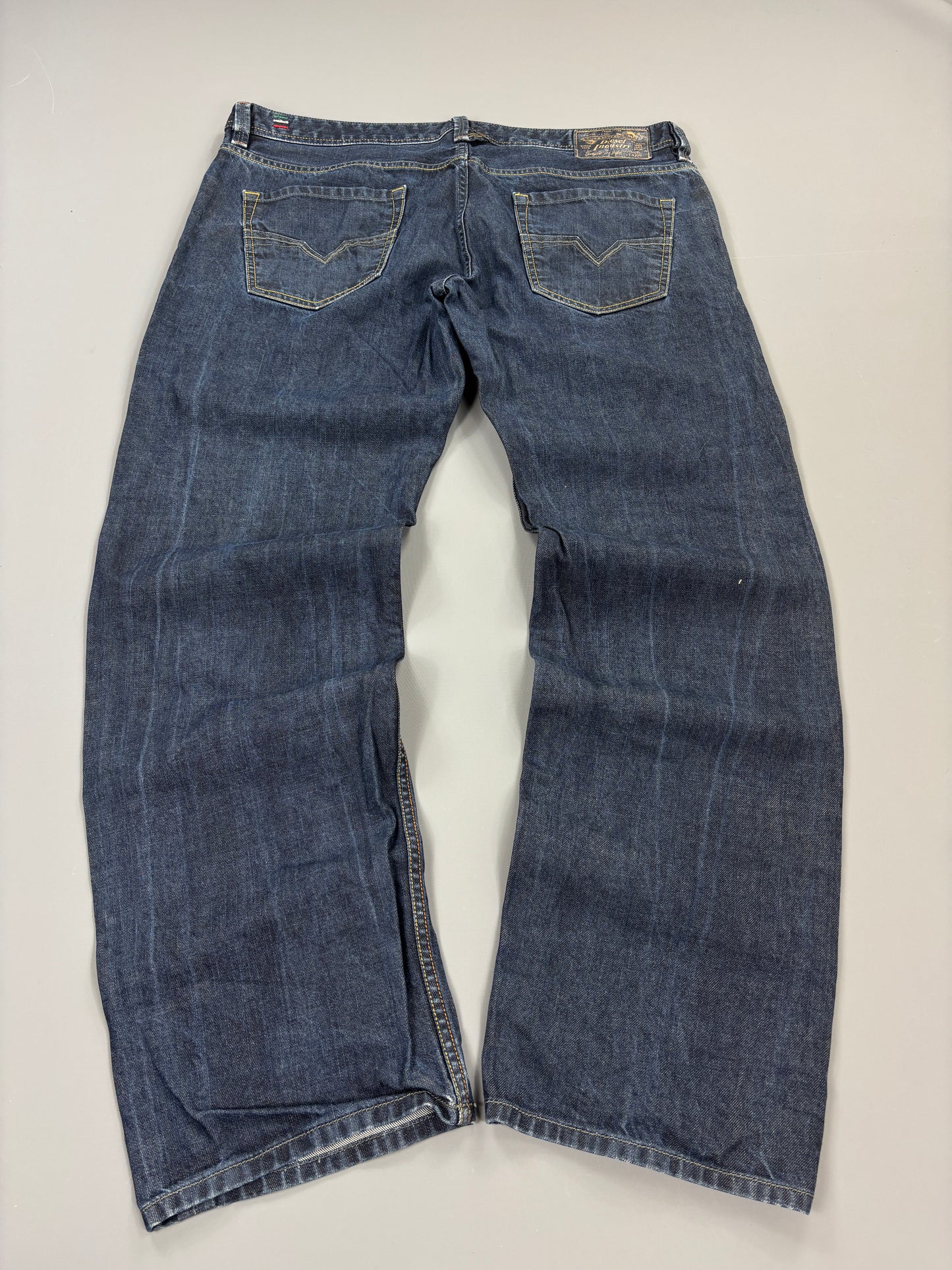 Diesel Jeans vintage washed straight (M) 61season