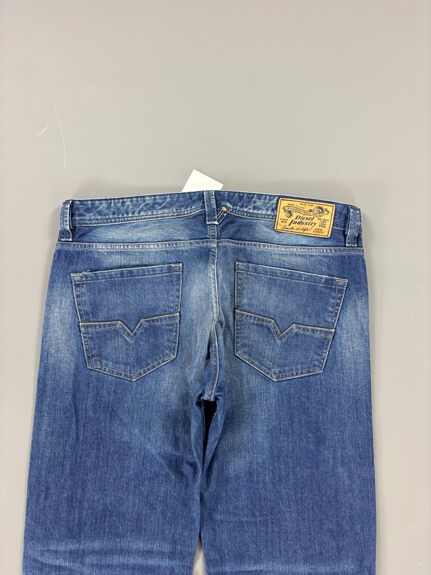 Diesel Jeans L (Baggy) 61season