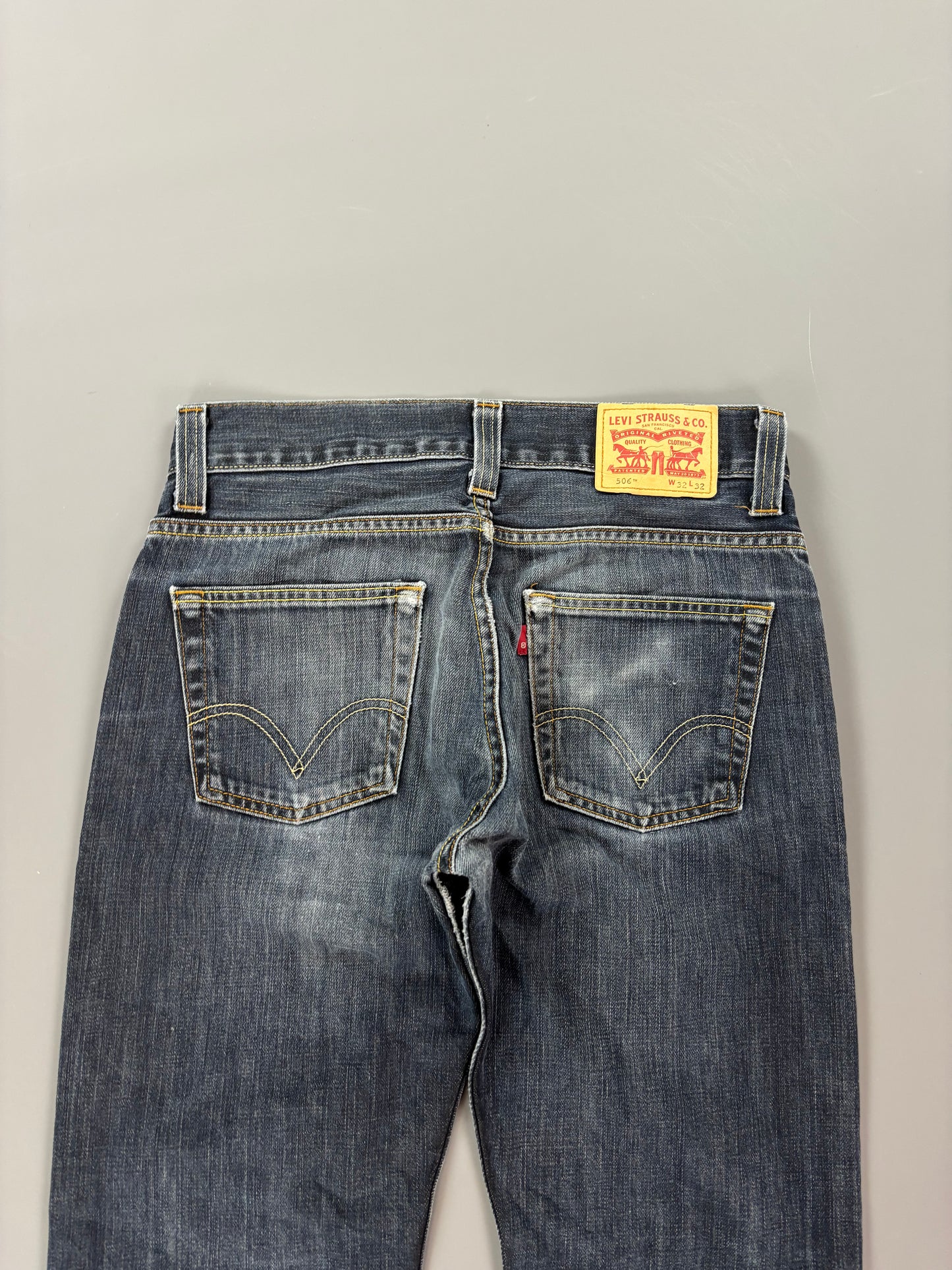 Levis Jeans M (Straight)