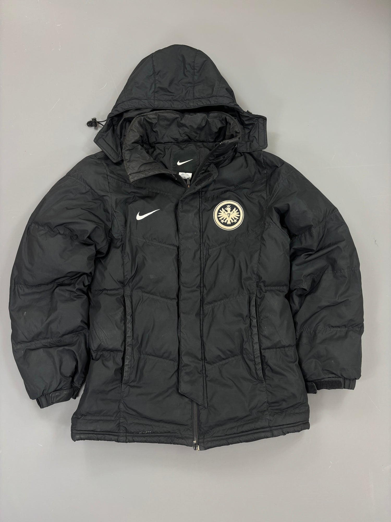 Frankfurt Nike Winterjacke Parker (M) 61season