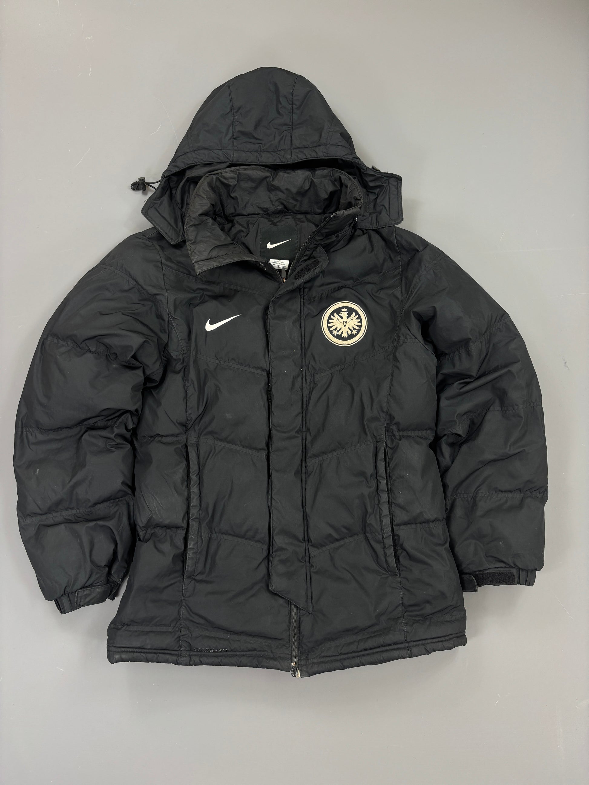 Frankfurt Nike Winterjacke Parker (M) 61season