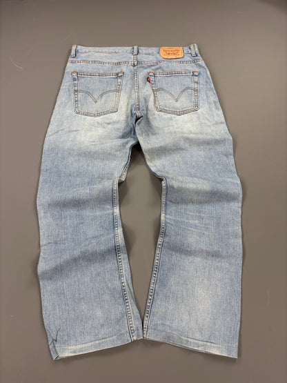 Levis Bootcut Jeans vintage (S-M 61season